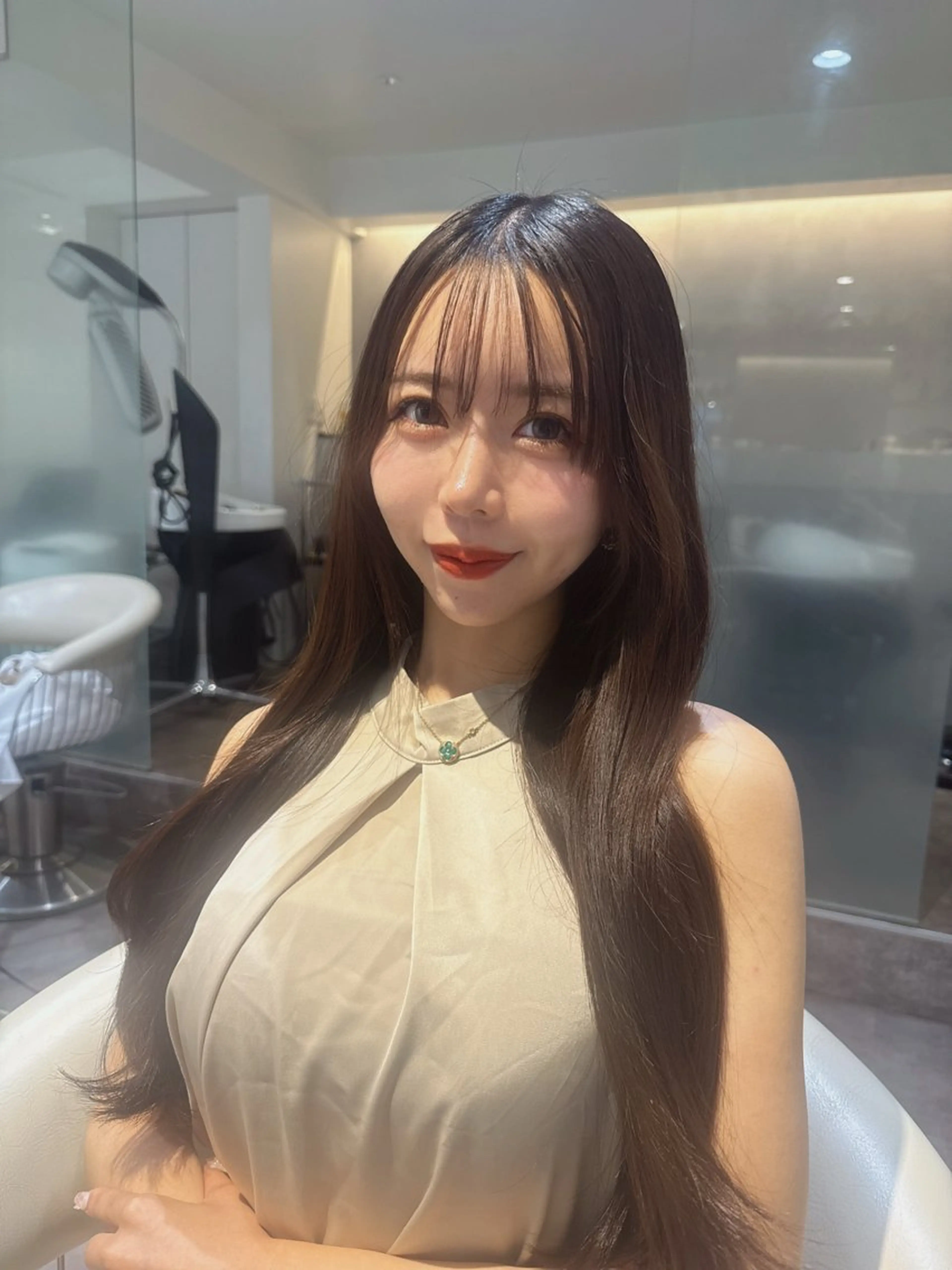 ロング カラー ブリーチ ケアブリーチ 透明感カラー グレージュ 外国人風カラー カット ヘアカラー トリートメント 💎透明感カラー特化 💎TAISEIのヘアスタイル