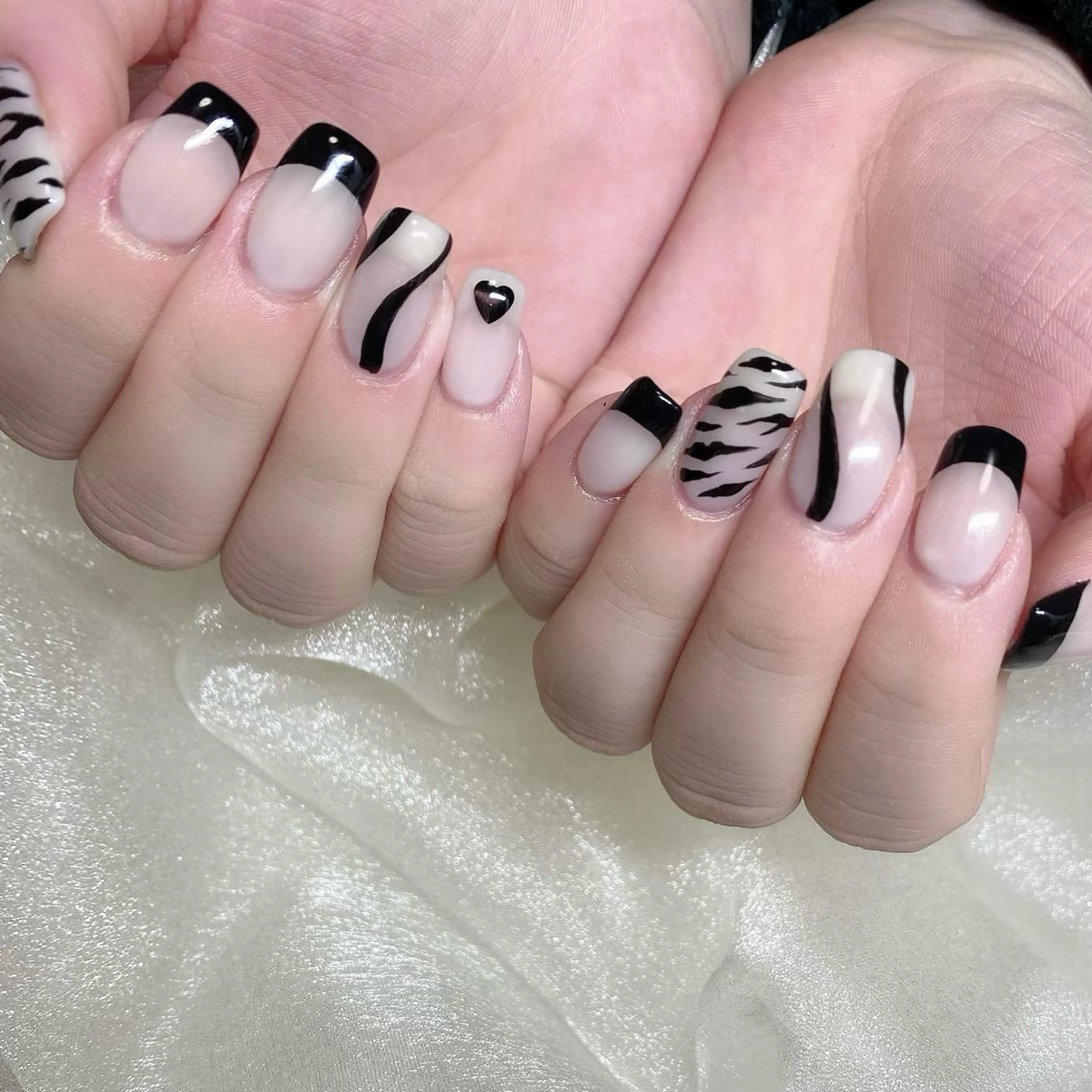 ネイル ハンドネイル Sympa:) YURIKAのネイルデザイン