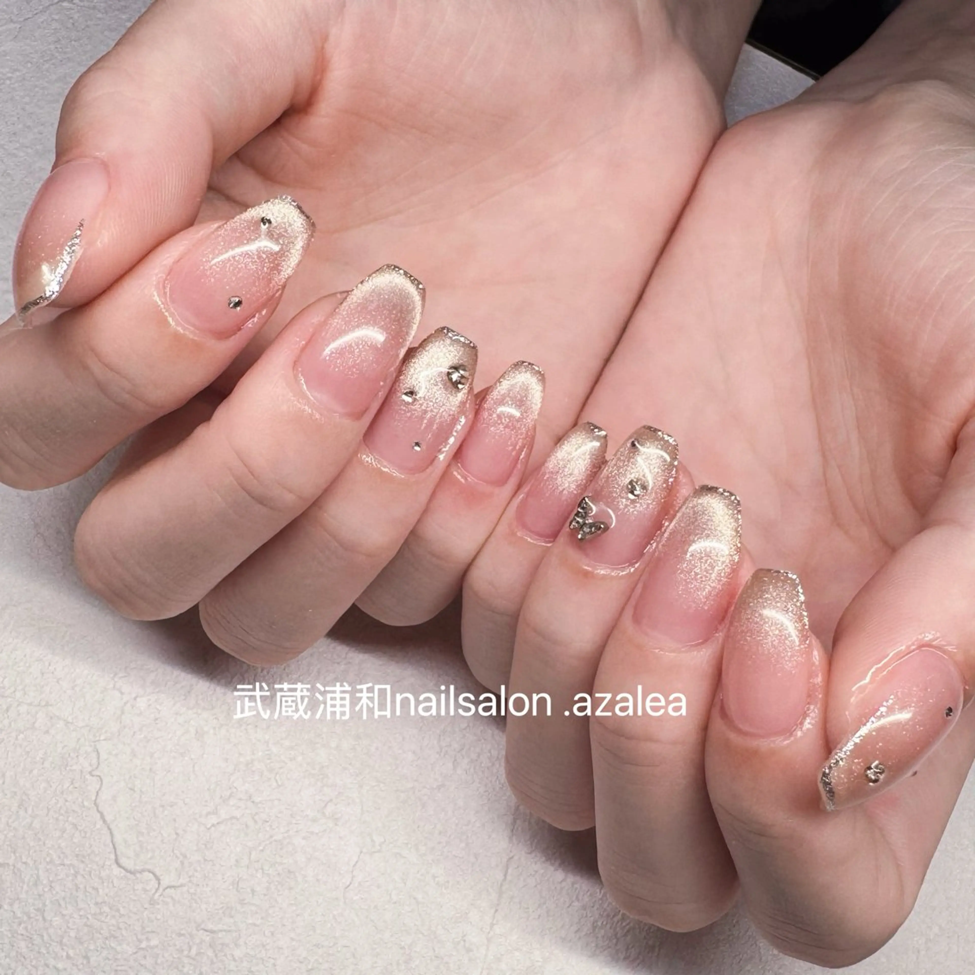 ネイル ハンドネイル R inのネイルデザイン