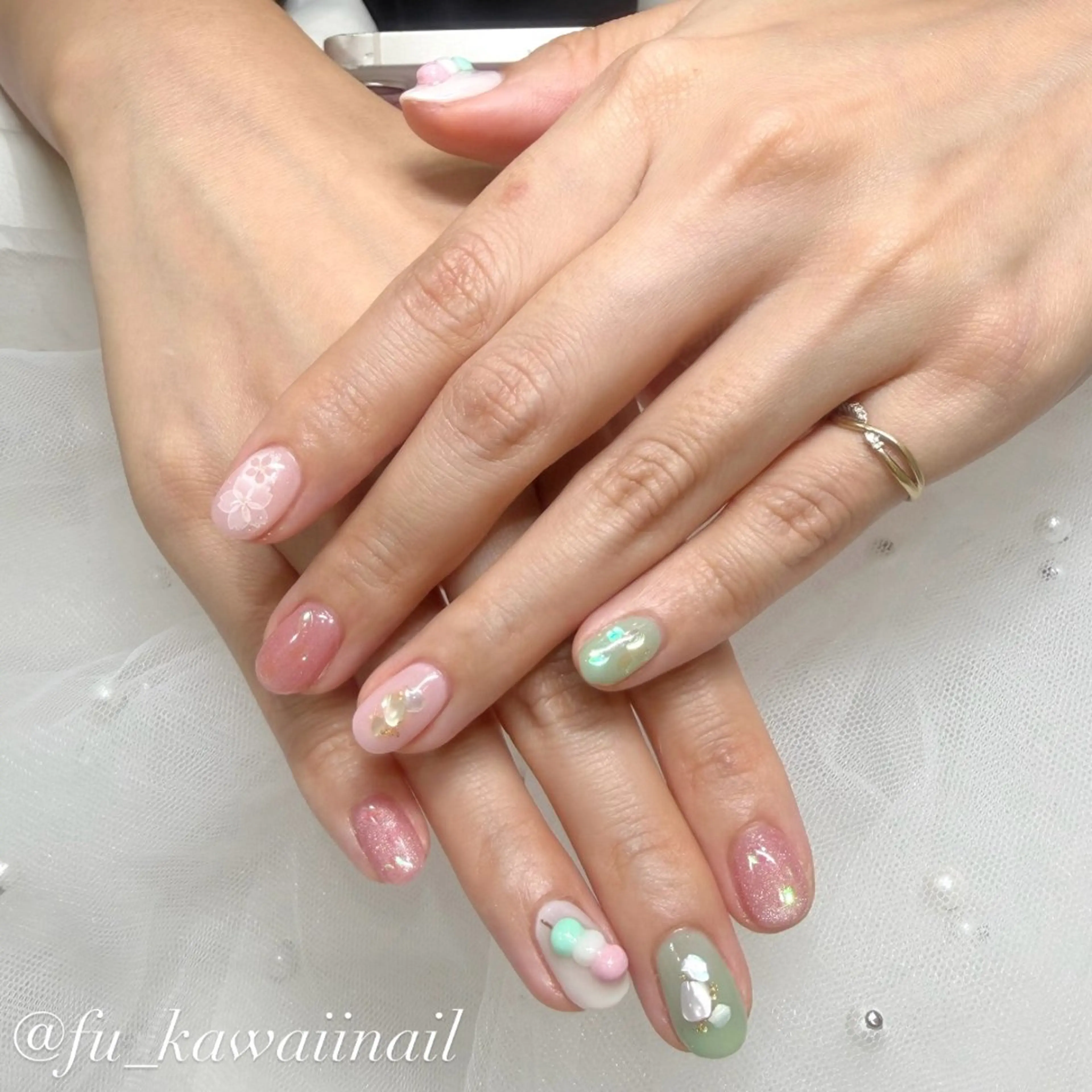 ネイル 春ネイル ハンドネイル 🪞ヤギフウカ🪞 渋谷ネイルのネイルデザイン