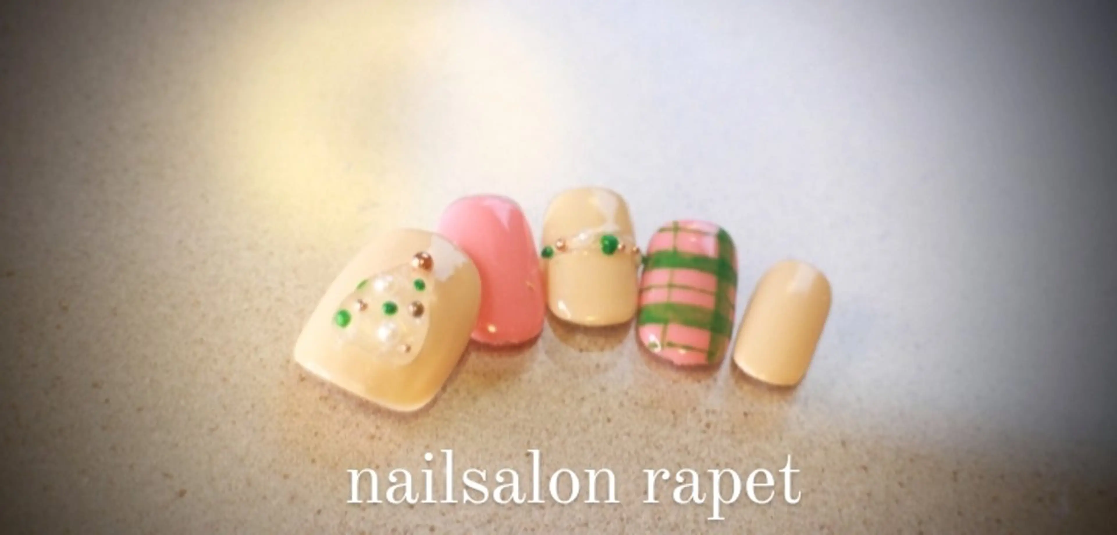 ネイル ハンドネイル nailsalon  rapetのネイルデザイン