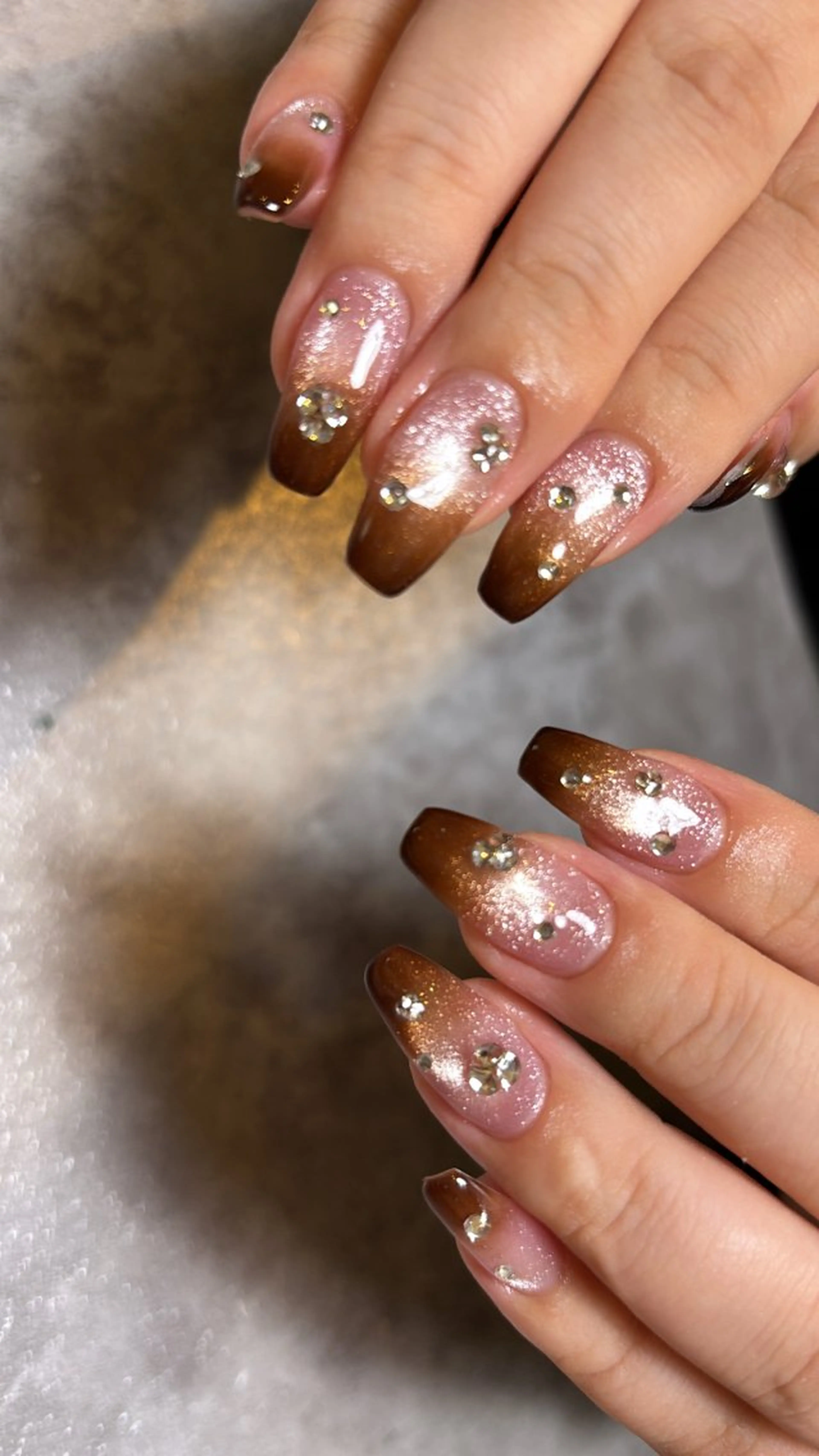 ネイル Mignon 、のネイルデザイン