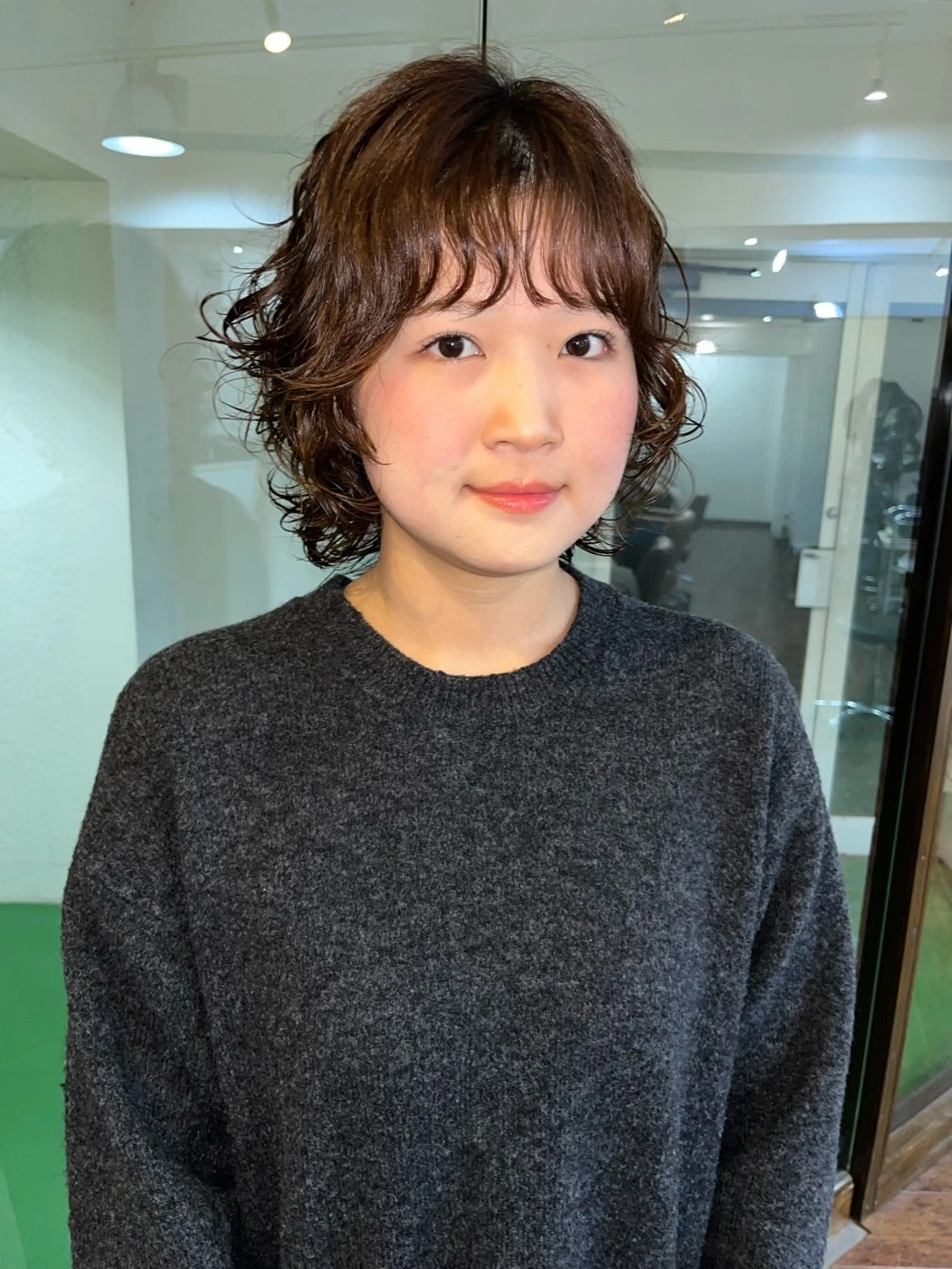 ミディアム ミディアムパーマ レイヤーカット ウルフカット カット パーマ 似合わせパーマ/ 山本銀次郎のヘアスタイル