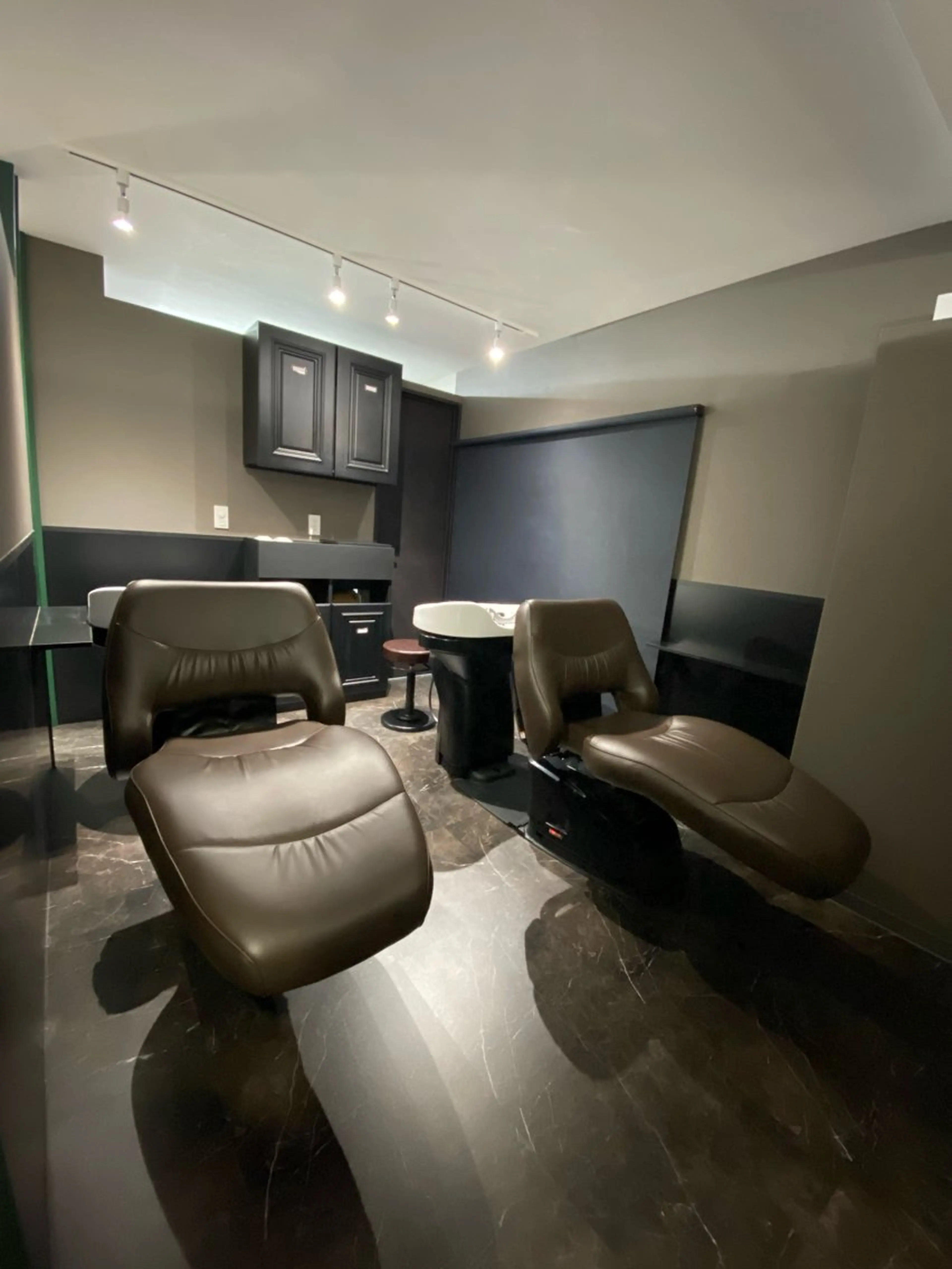 ヘアカラー トリートメント ekolu北梅田店所属・梅田中崎町髪質改善 /オキヒロト/エコルのヘアスタイル