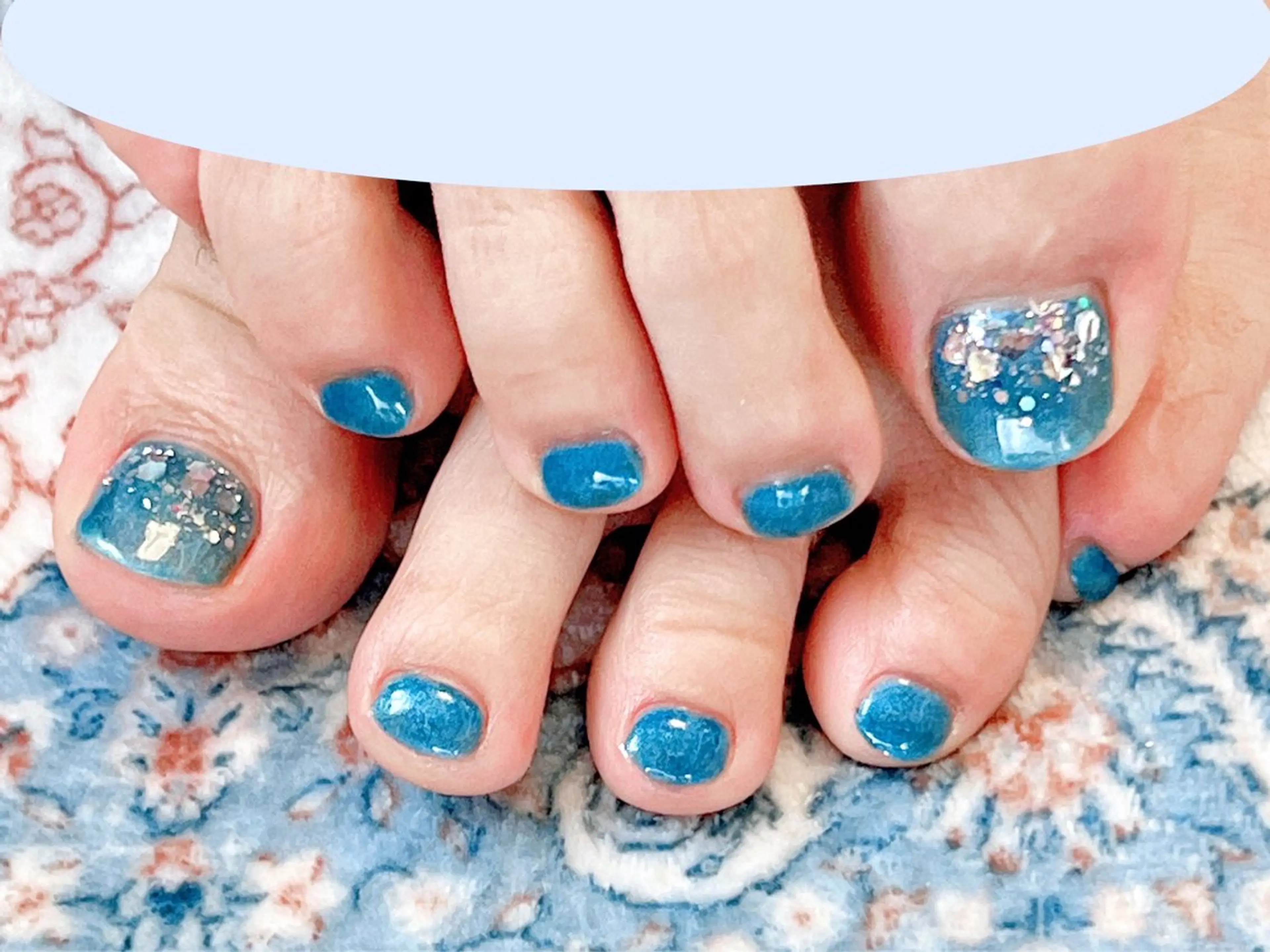 ネイル フットネイル 幸岡 希和のネイルデザイン