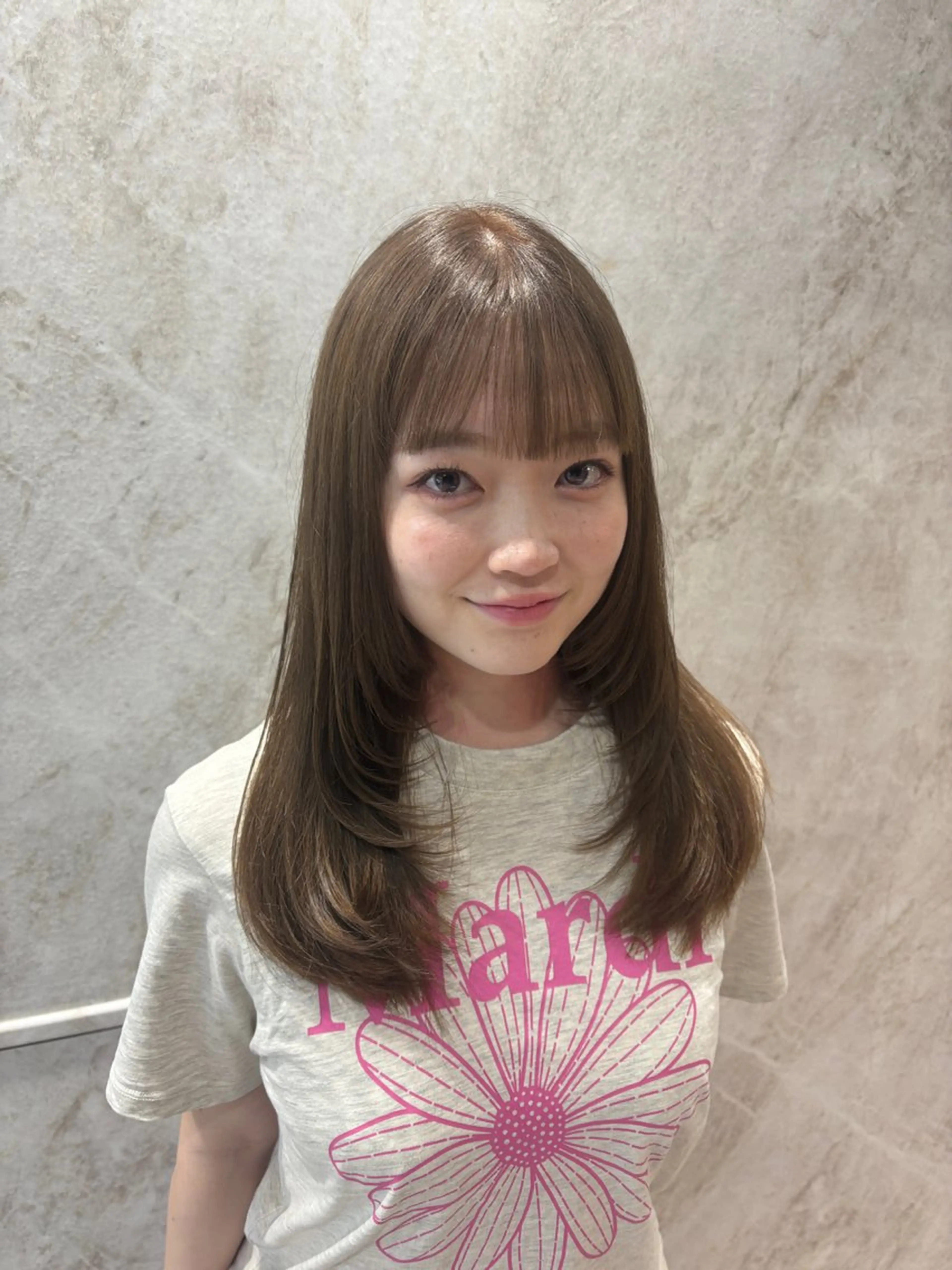 ミディアム カラー 顔周りレイヤーカット /髪質改善/ゆう🤍のヘアスタイル