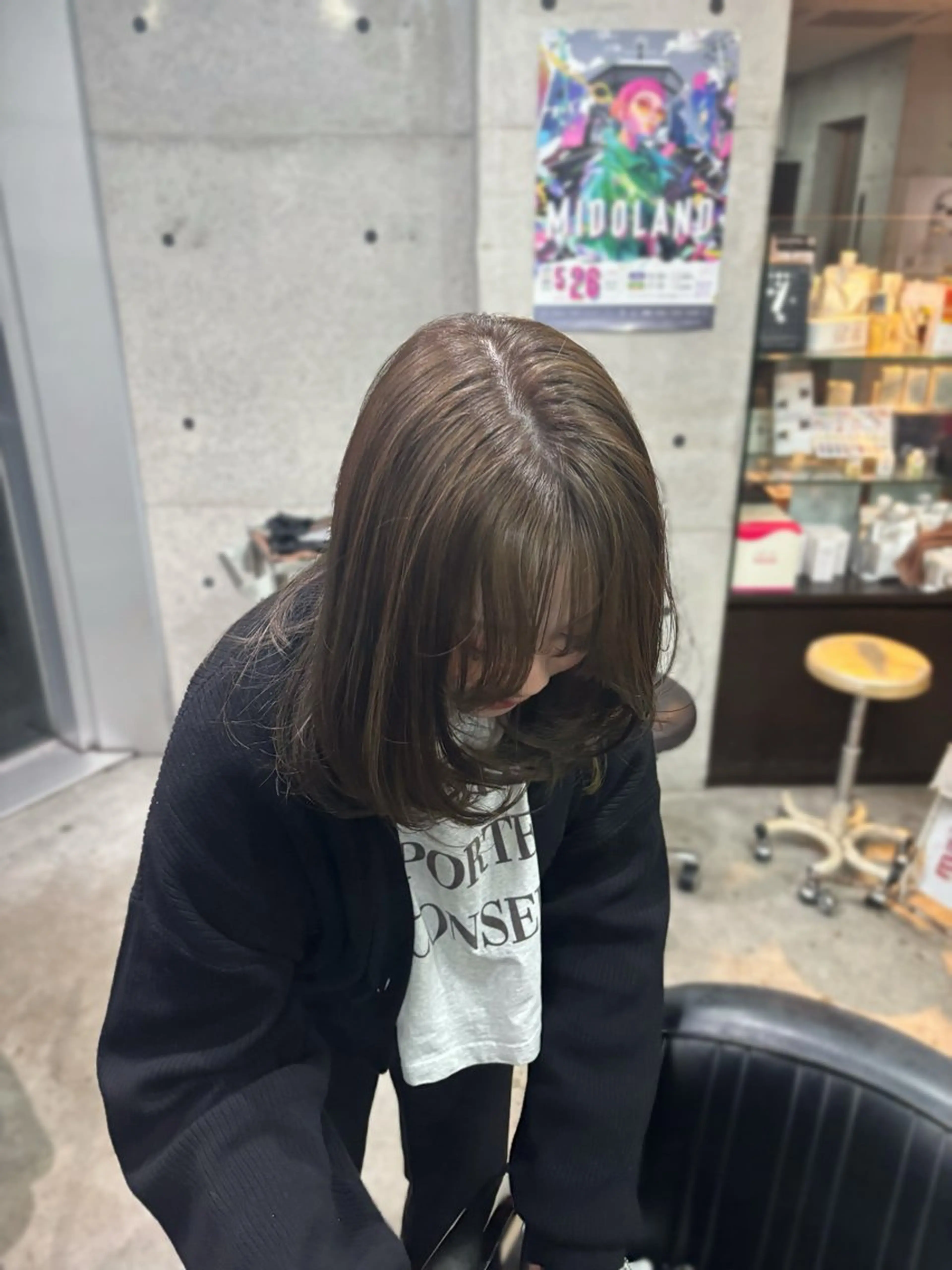 セミロング カット ヘアカラー 韓国ヘア🤍 慎之介のヘアスタイル