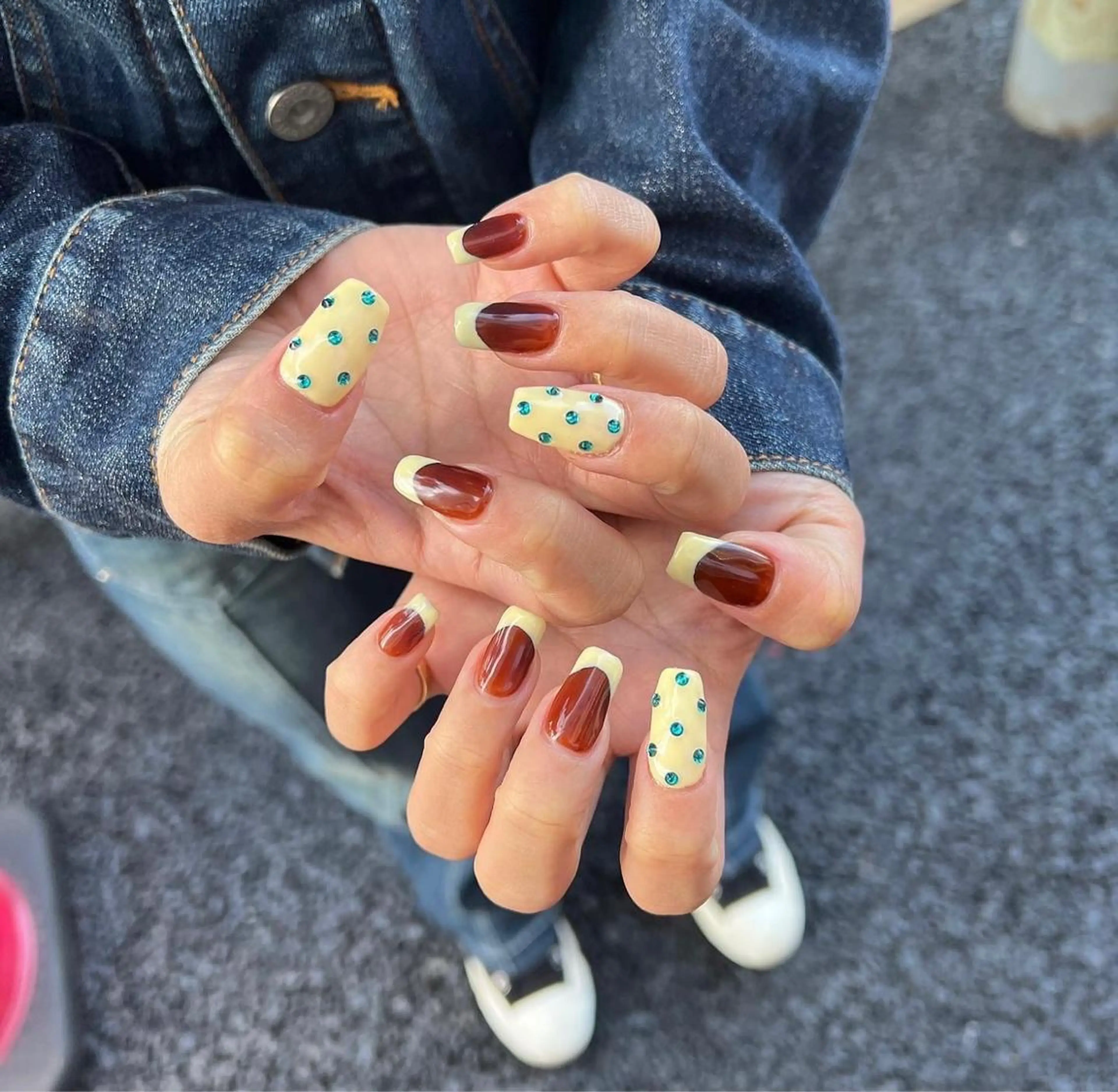 ネイル フレンチネイル ジェルネイル 韓国ネイル 持ち込み パラジェル LeaLea nails.のネイルデザイン