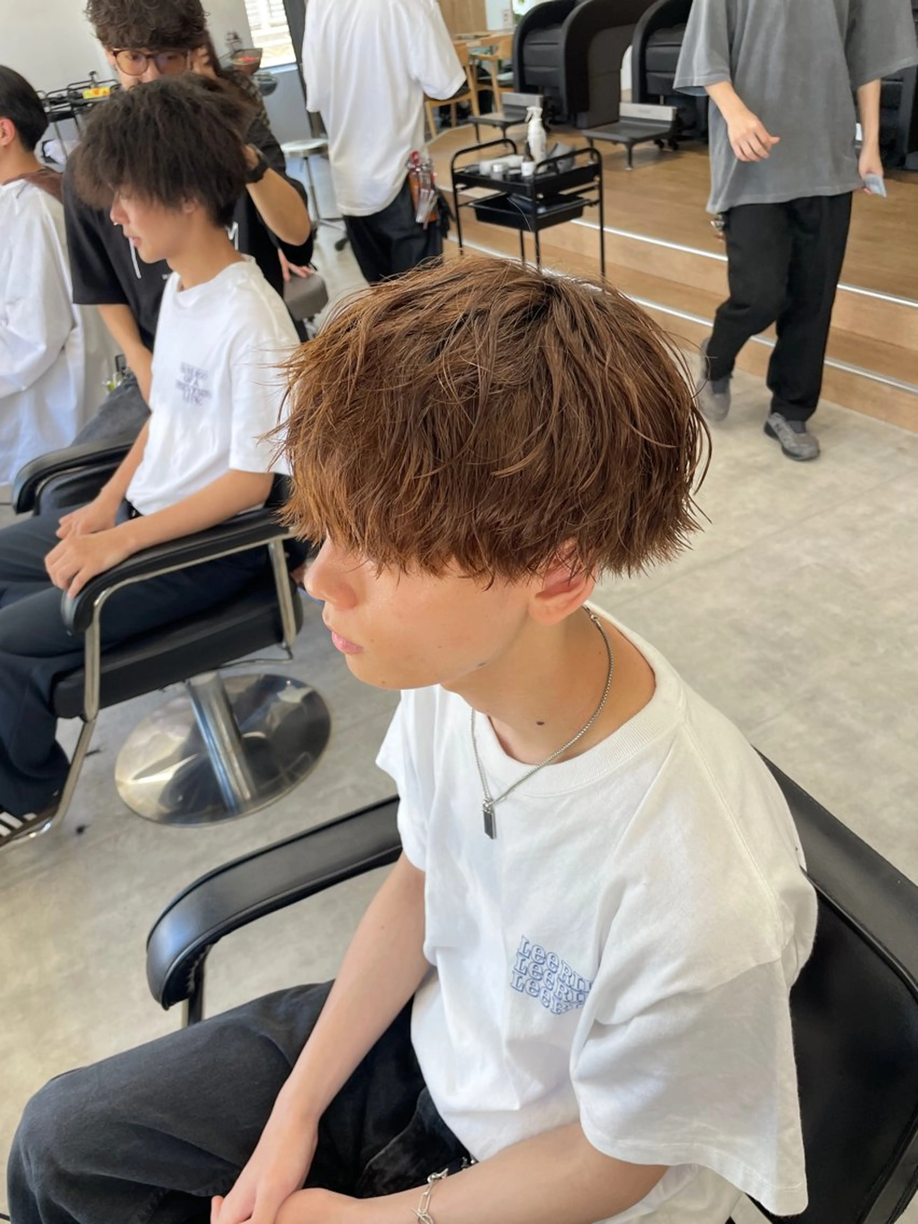【2回目以降の方はこちら💫】💈就活などで暗くしたい方も大歓迎💈カラー＋トリートメント（白髪染めも可）の写真