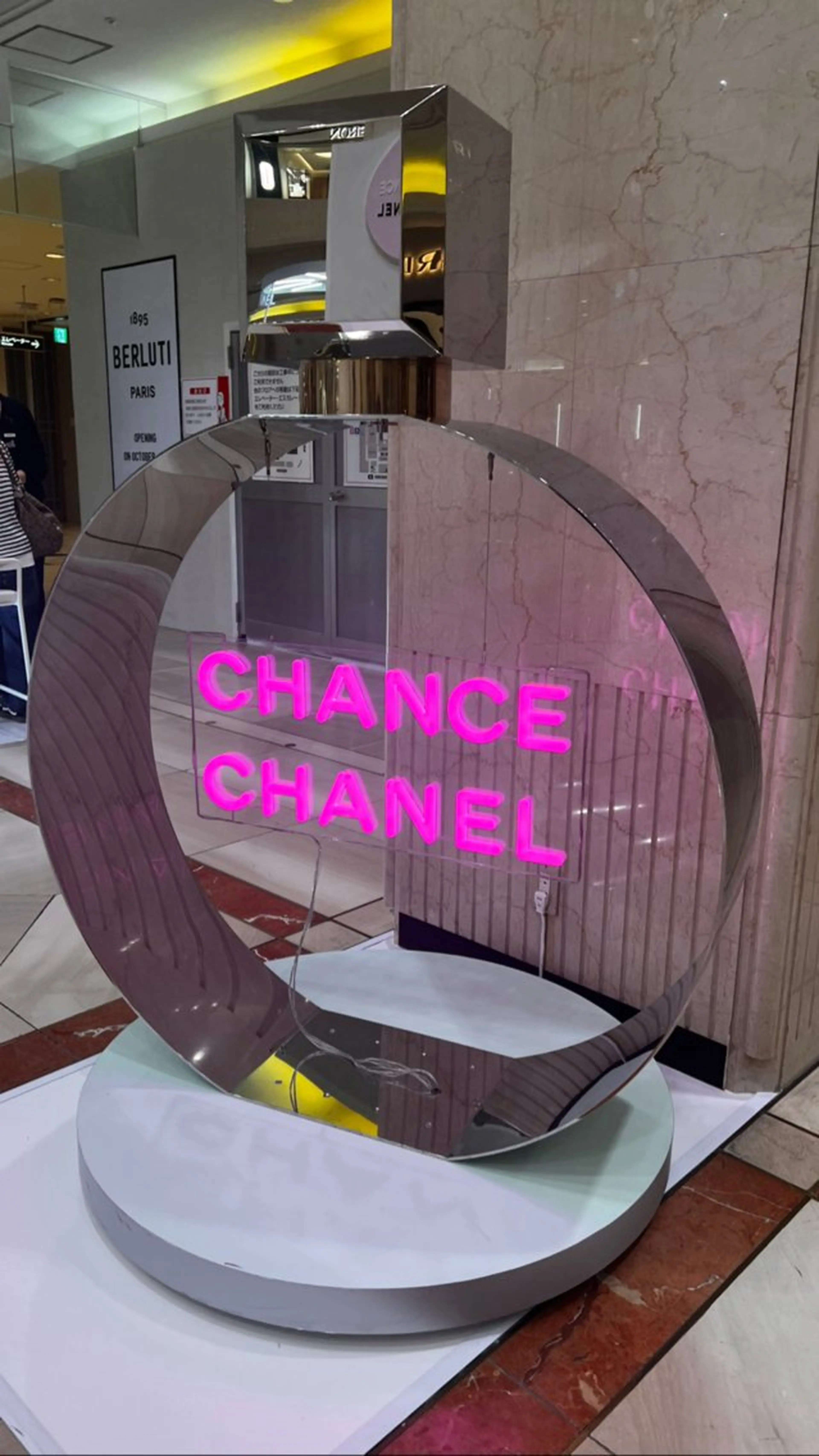 ミディアム カラー パーマ ヘアアレンジ メンズ 堀井 凌平のヘアスタイル