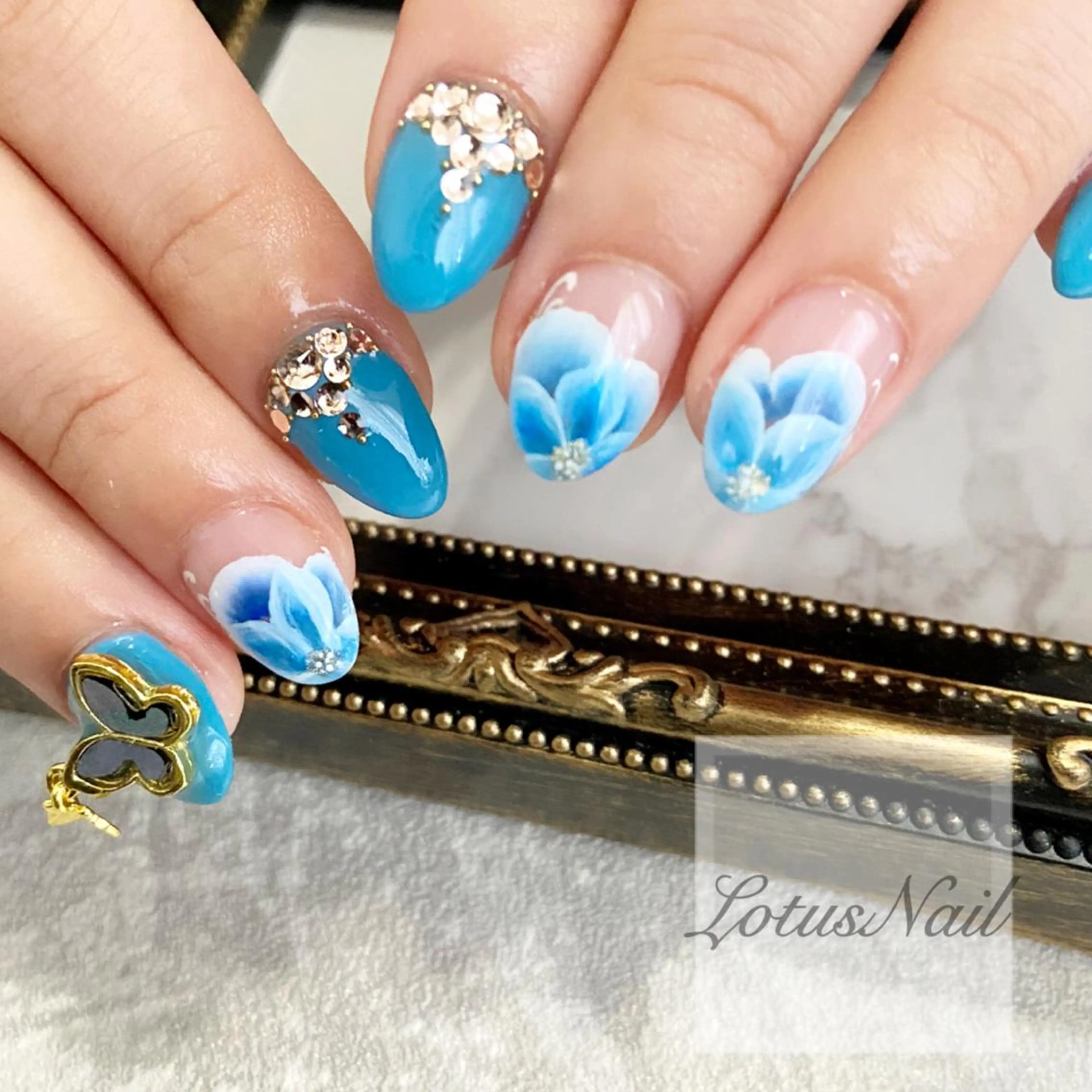 ネイル ハンドネイル Lotus Nailのネイルデザイン