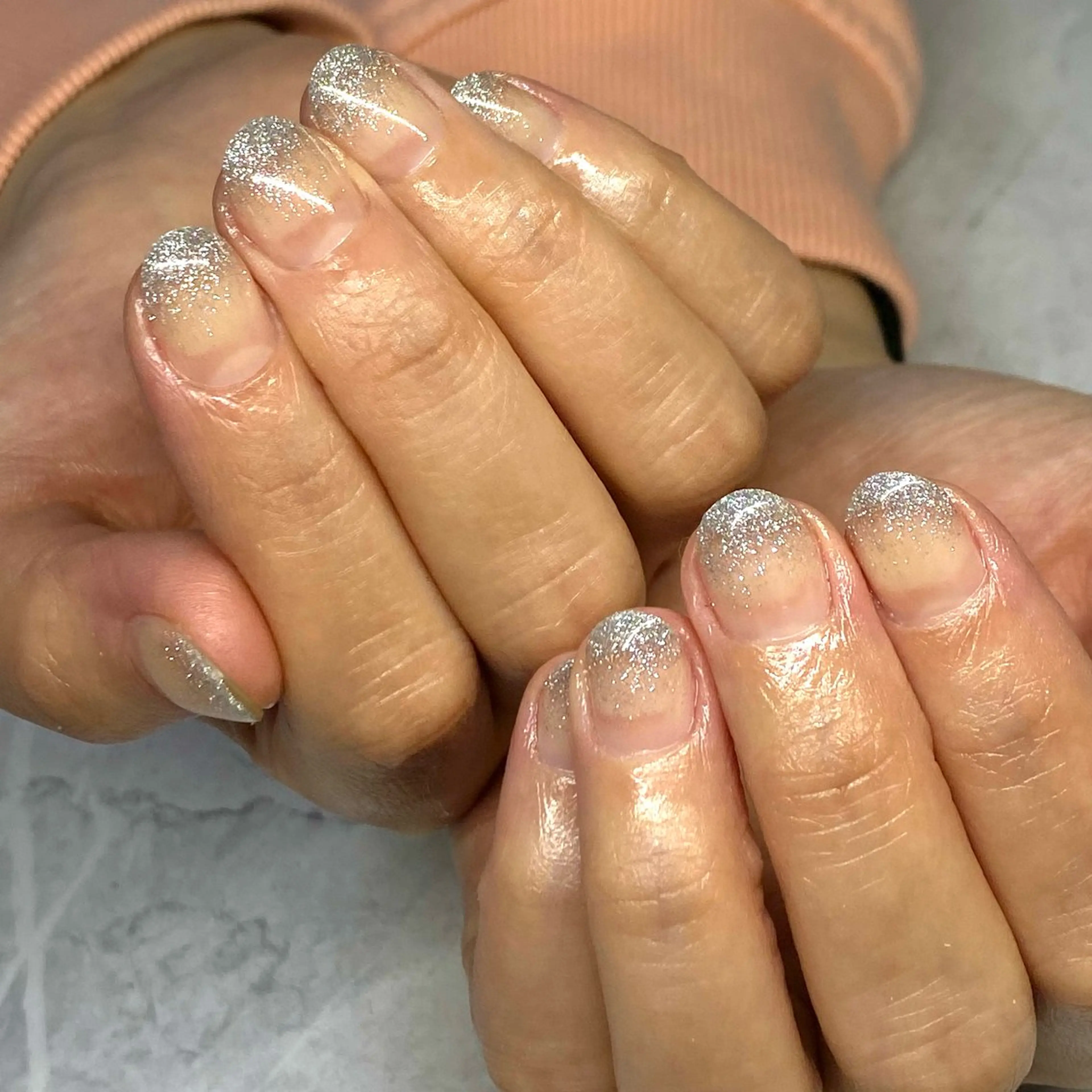 ネイル フラッシュネイル グラデーション ラメ(グリッター) ラメグラデーション ハンドネイル ✨AiNail💅 ✨高幡不動NEW ✨のネイルデザイン
