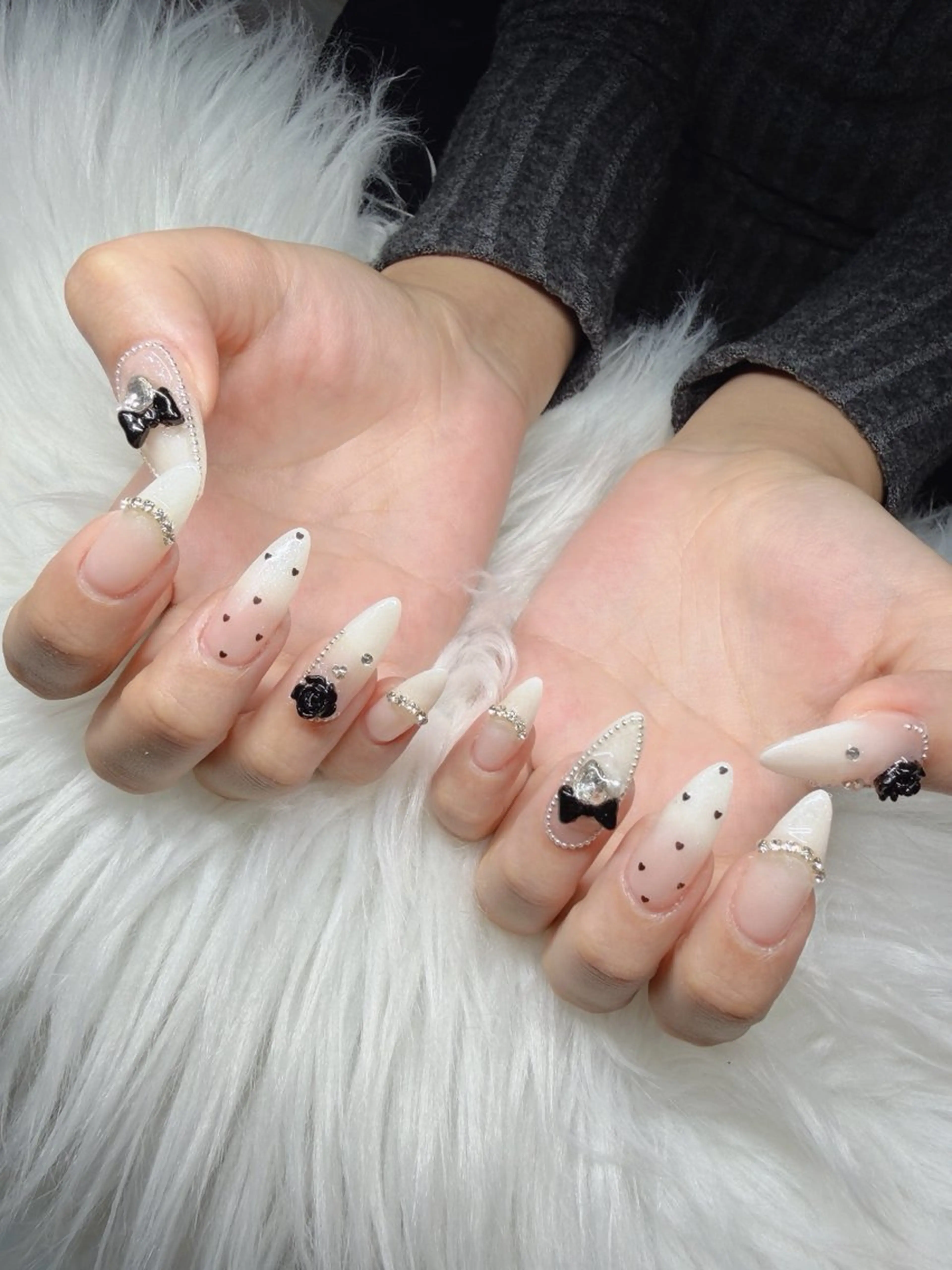 ネイル Lee Nailsのネイルデザイン