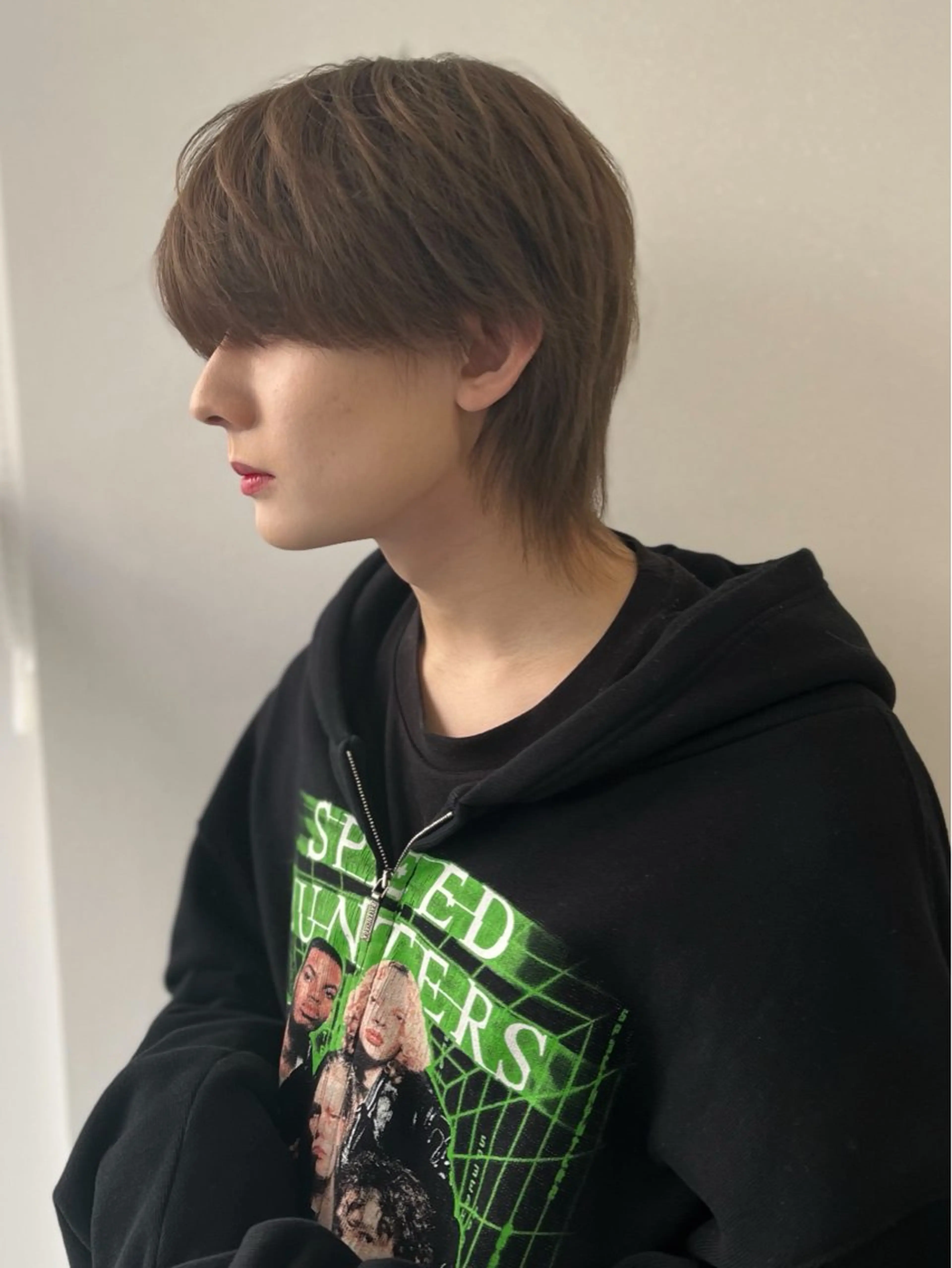 メンズ メンズ韓国風 マッシュウルフ マッシュ メンズウルフカット ウルフカット 韓国ヘア🦢🖤 Sayumiのヘアスタイル