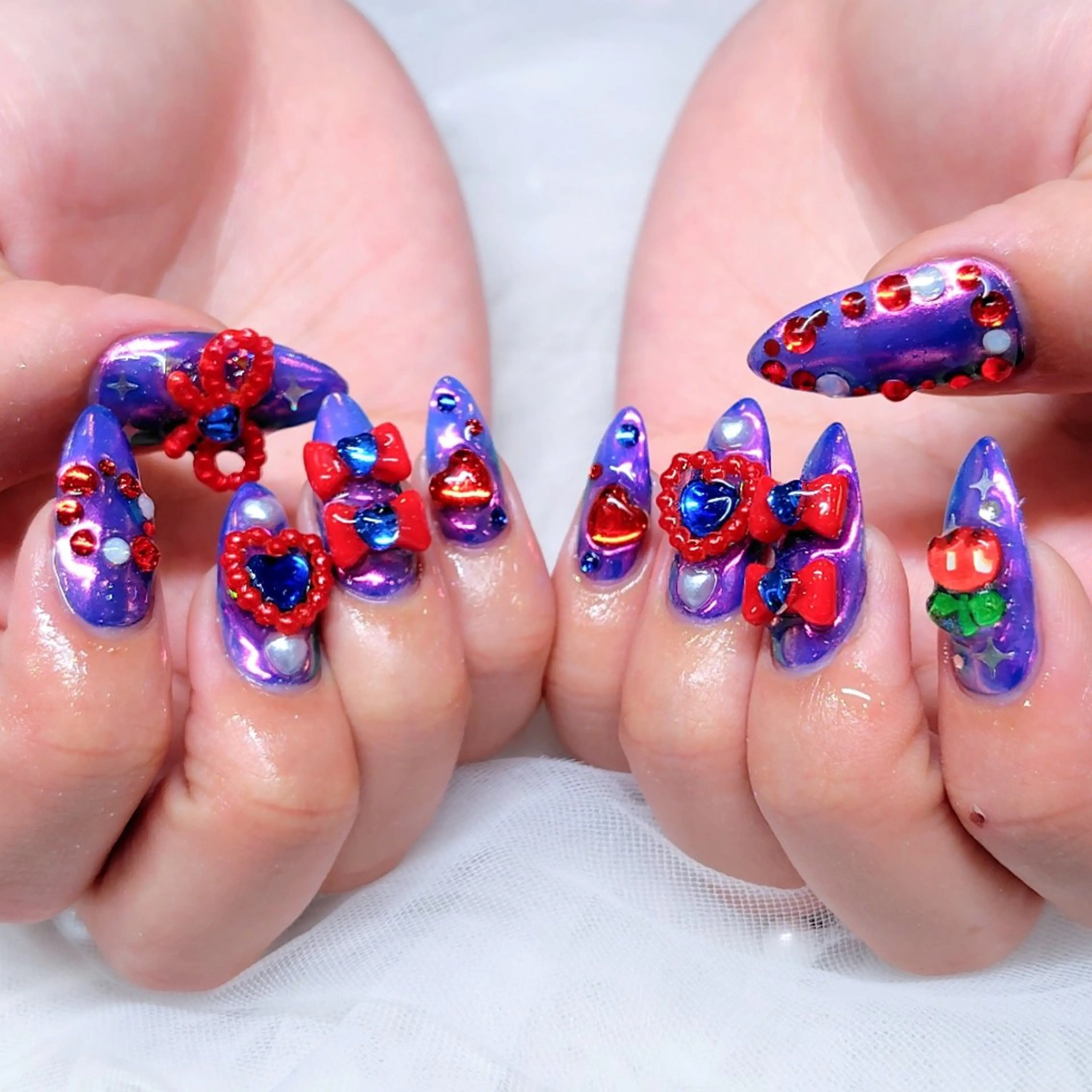 ネイル 🌺 NANAMI 🌺のネイルデザイン