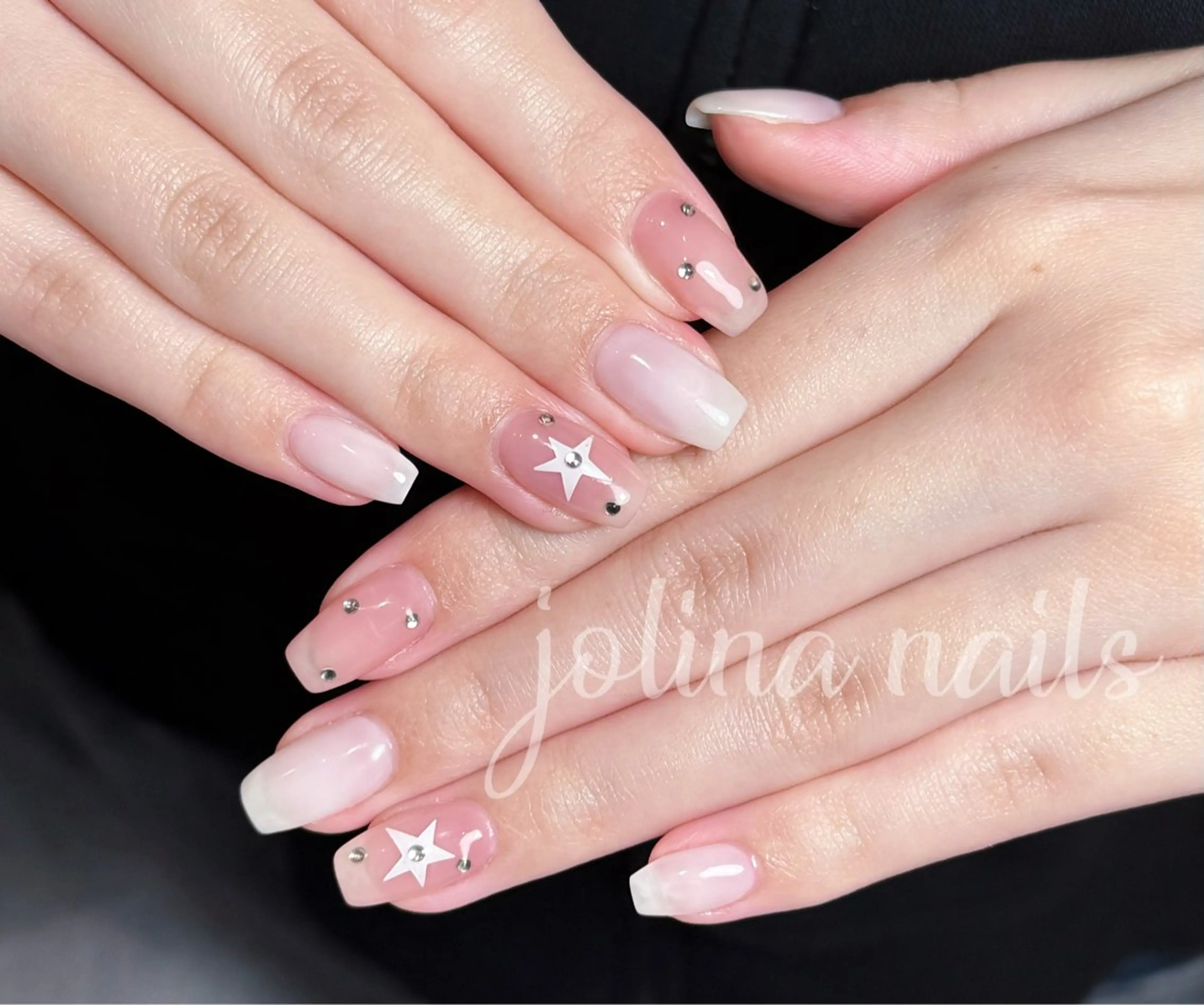 ネイル ハンドネイル ハンドケア jolina nails鶴見店のネイルデザイン