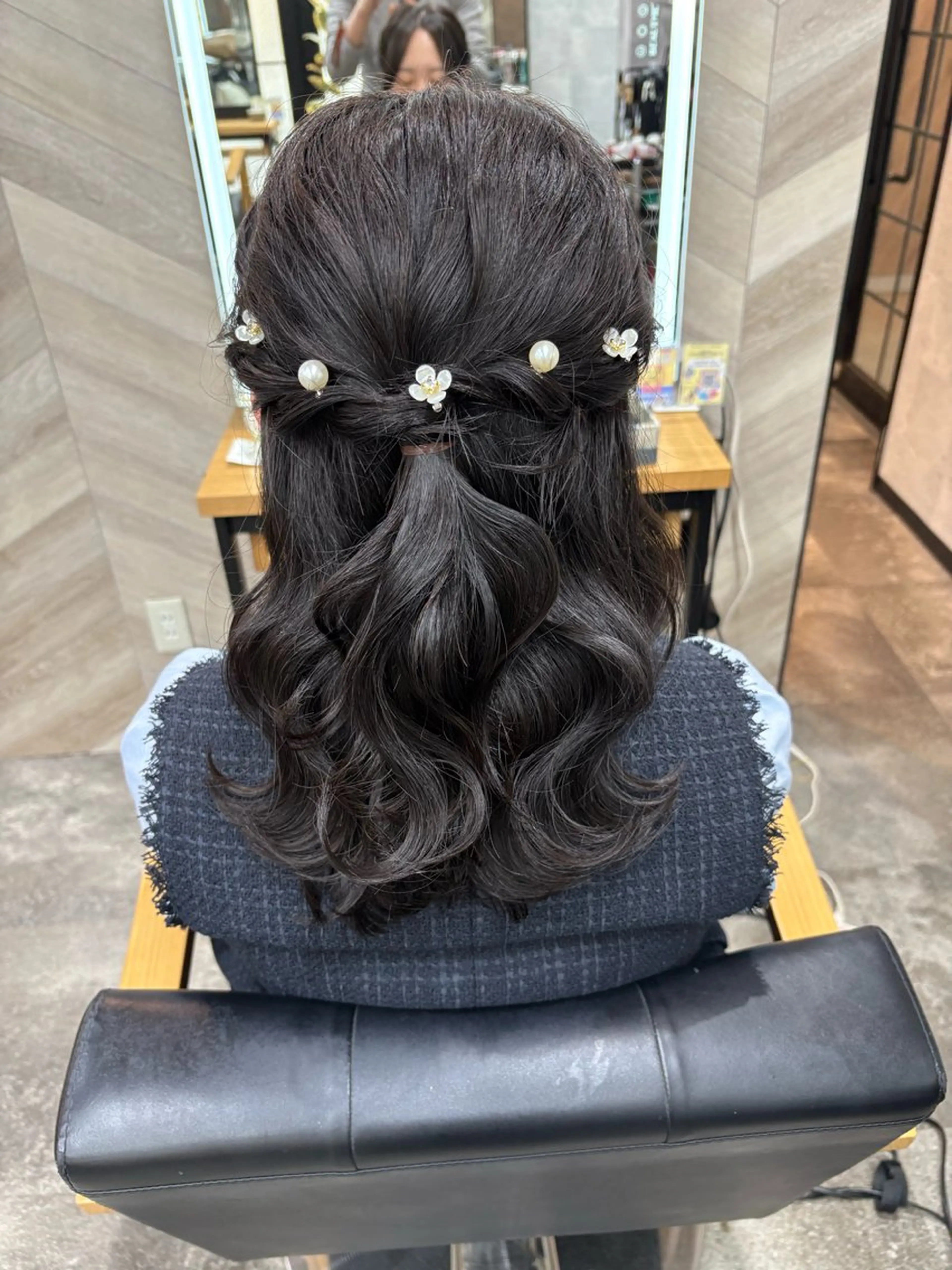 ミディアム ヘアアレンジ ハーフアップ ヘアセット SHANTi 飯塚 ヘアセット/髪質改善のヘアスタイル