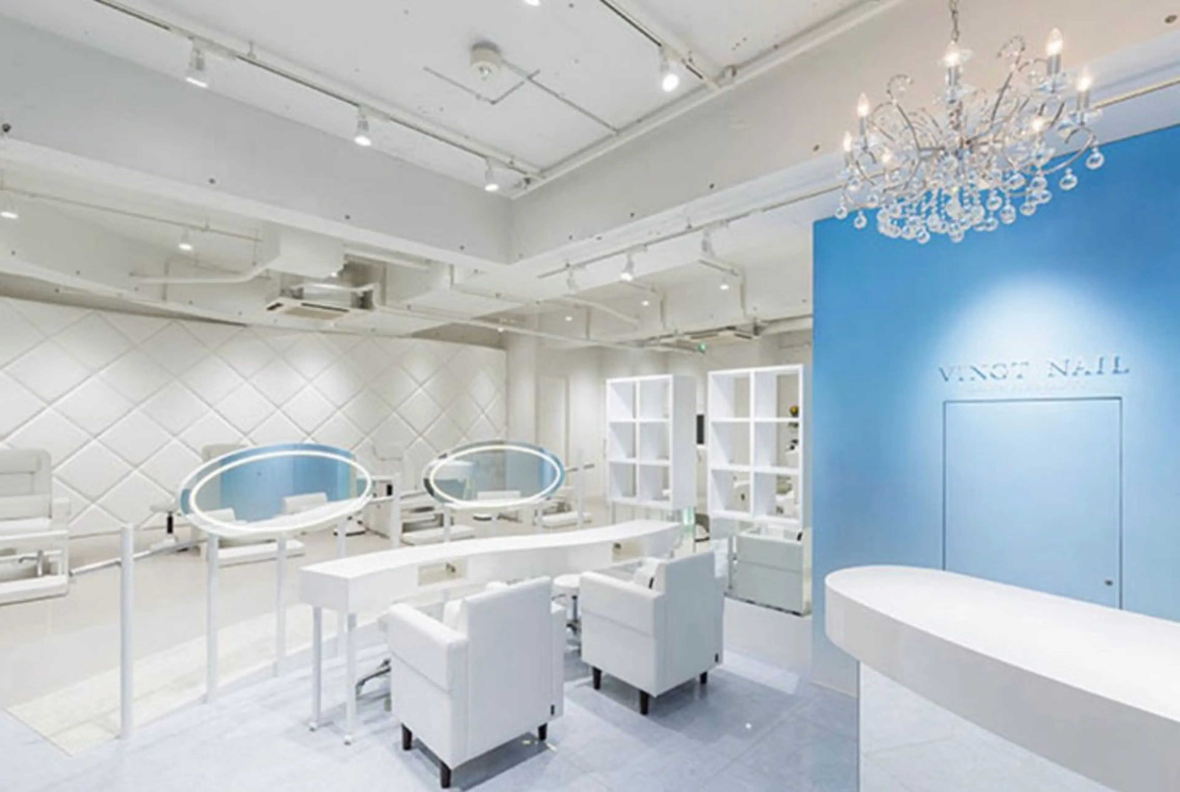 VINGT NAIL Aika.K🍒のネイルデザイン