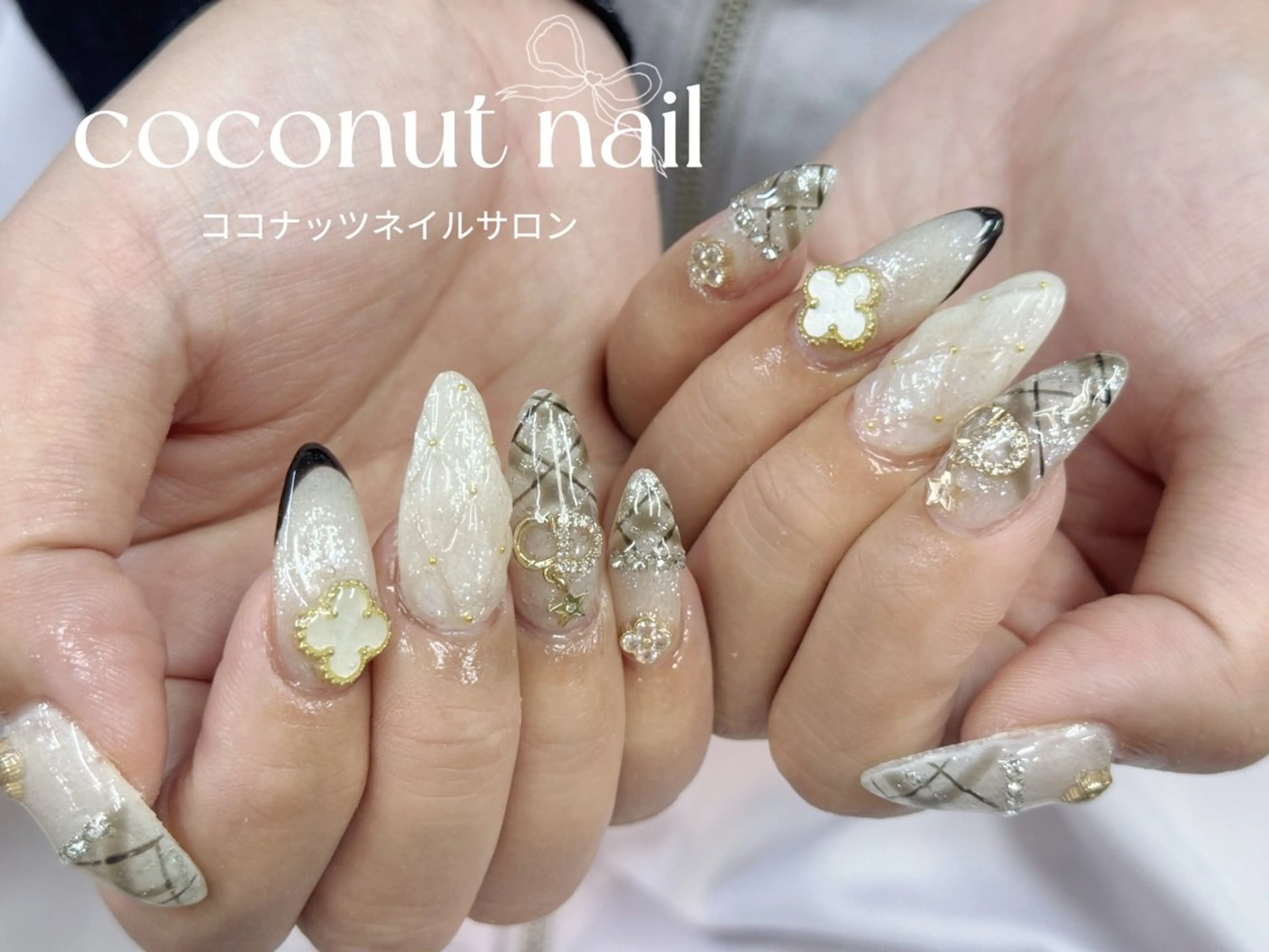 ネイル べっ甲ネイル フレンチネイル キラキラネイル マグネットネイル 大理石ネイル(マーブル) ハンドネイル 神田 ココナッツのネイルデザイン