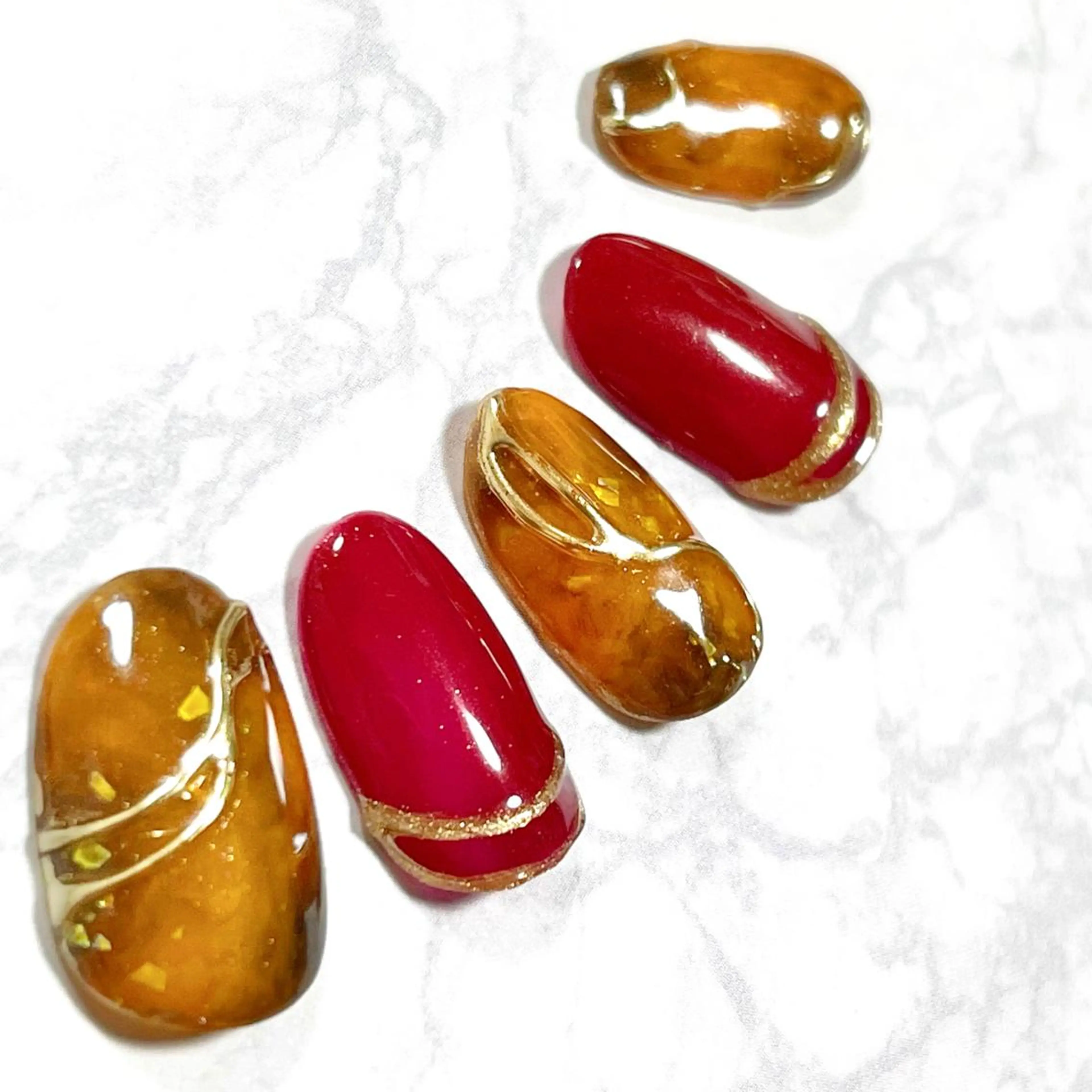 ネイル べっ甲ネイル 🤎🧸 Aya 🧸🤎のネイルデザイン