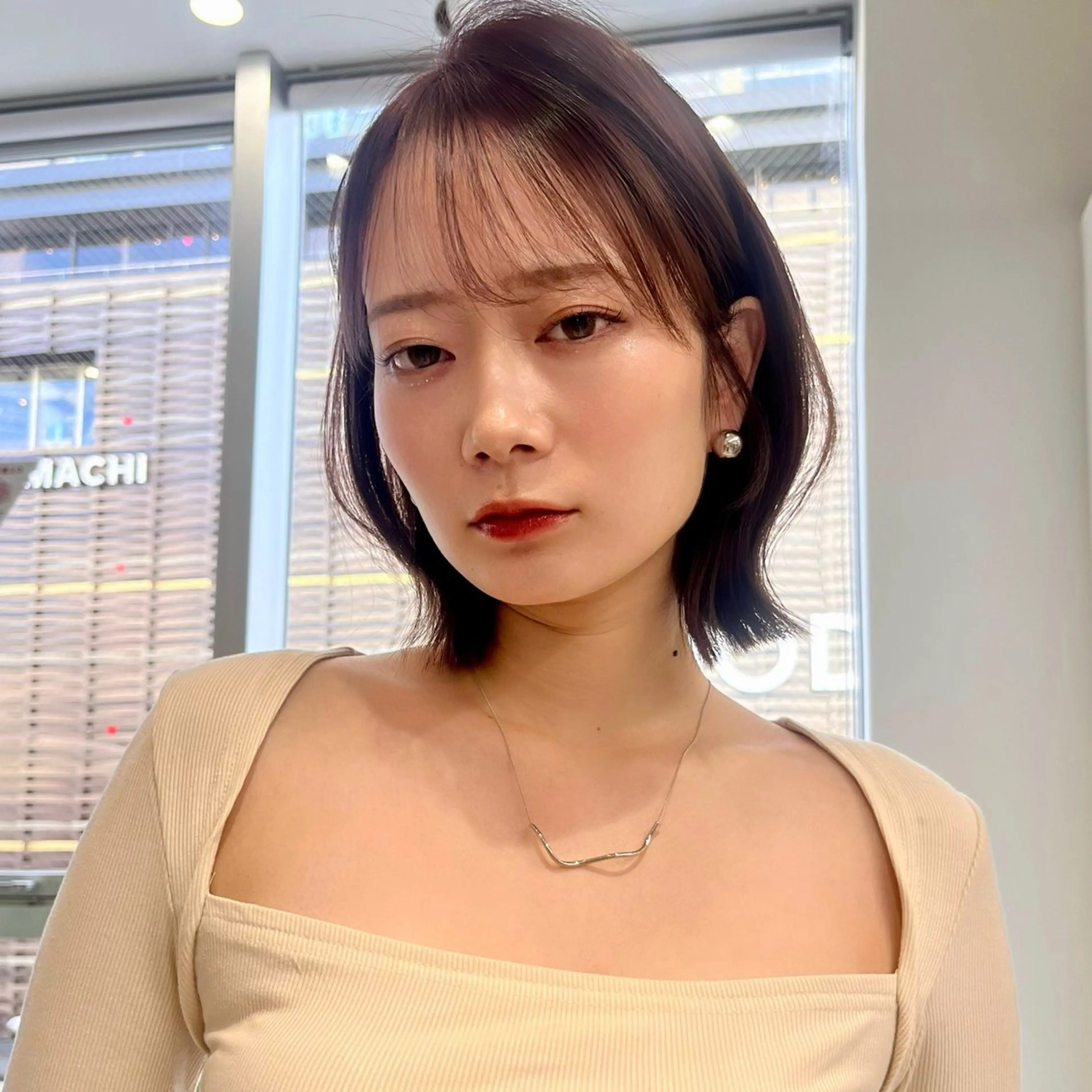 ショート カラー MAO🖤レイヤー /髪質改善カラーのヘアスタイル