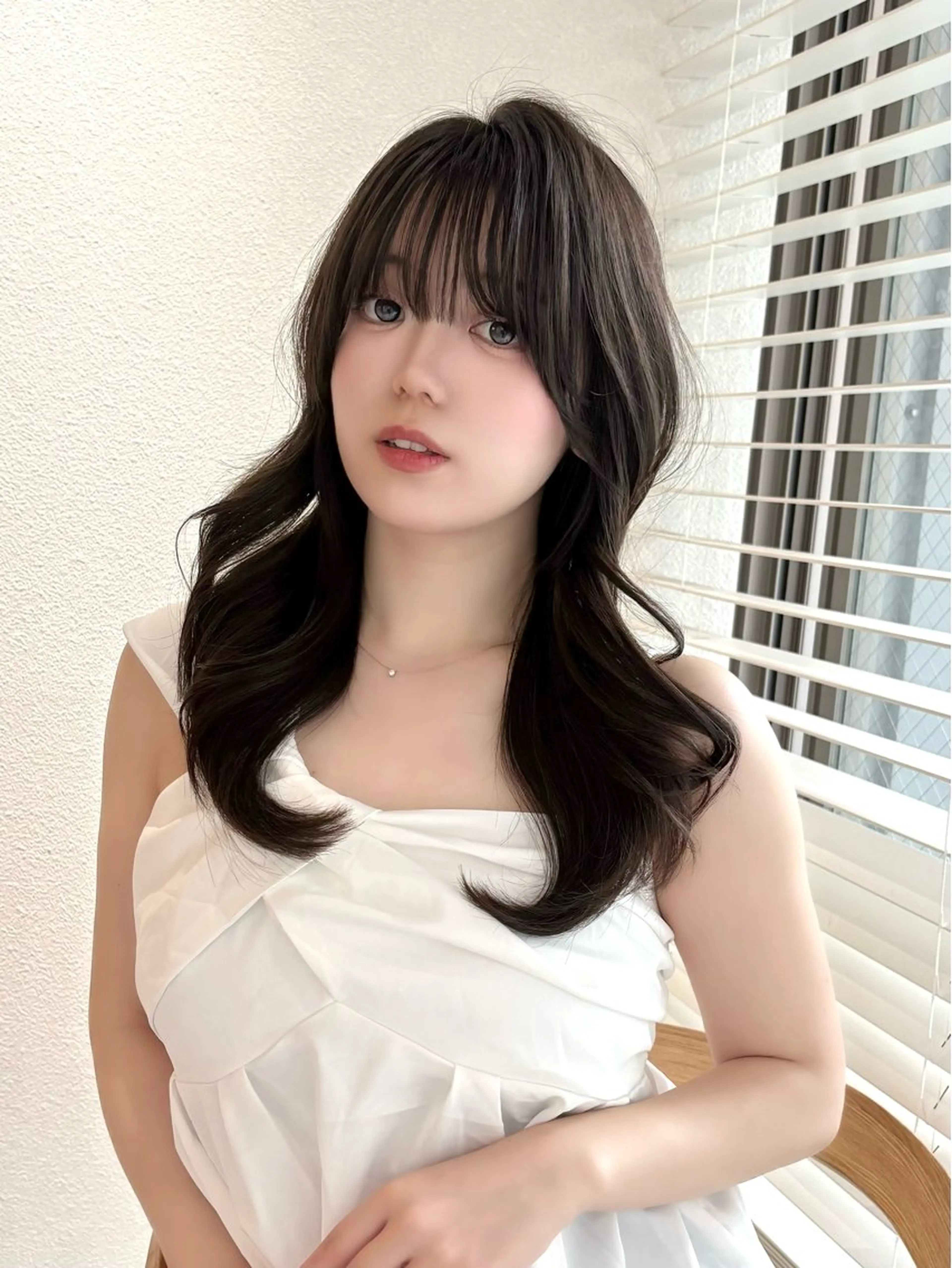 セミロング カット ヘアカラー ブリーチなしWカラー /レイヤー/設樂彩乃のヘアスタイル