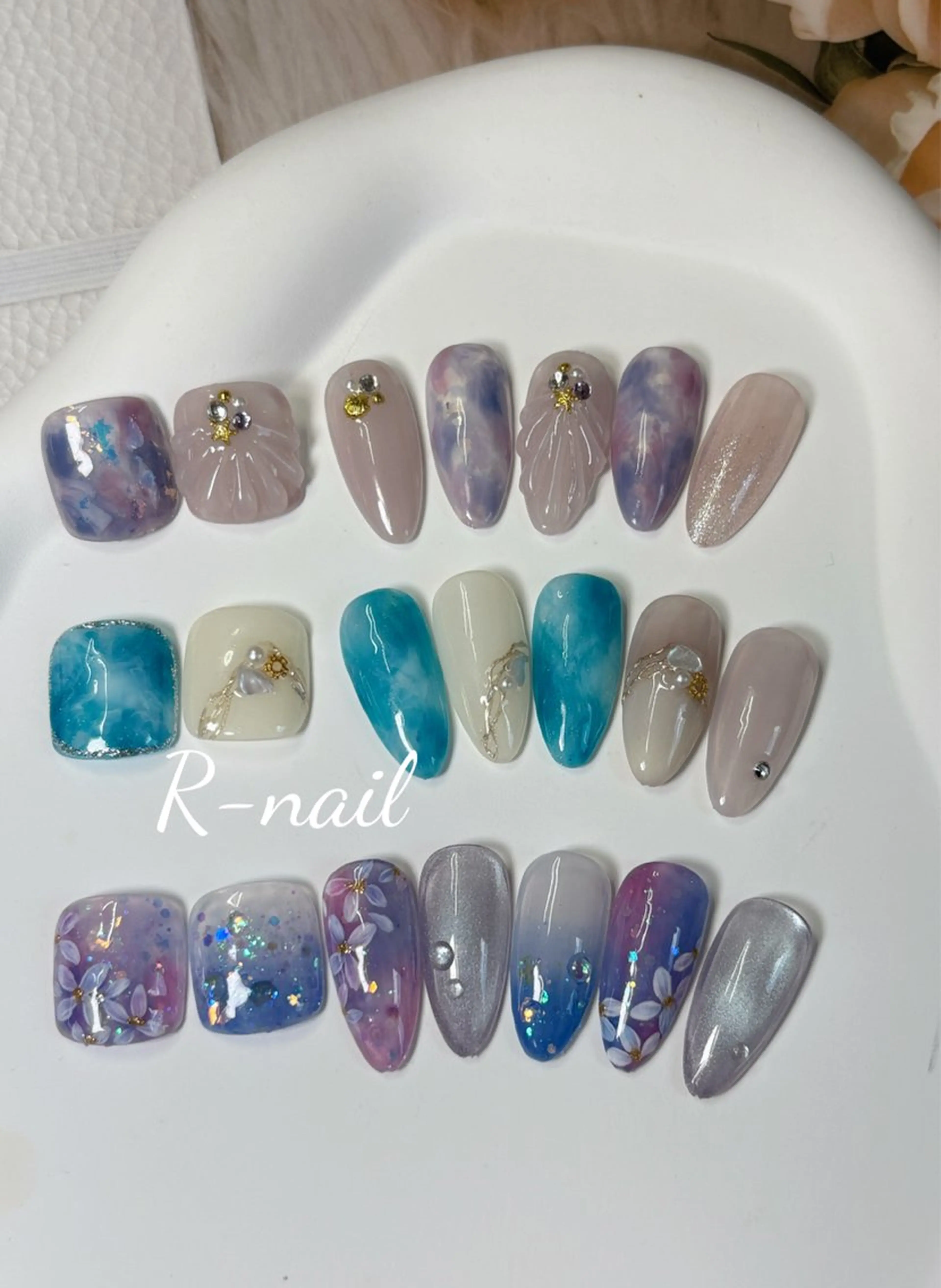 ネイル アートネイル マグネットネイル フットネイル R-nail salonのネイルデザイン