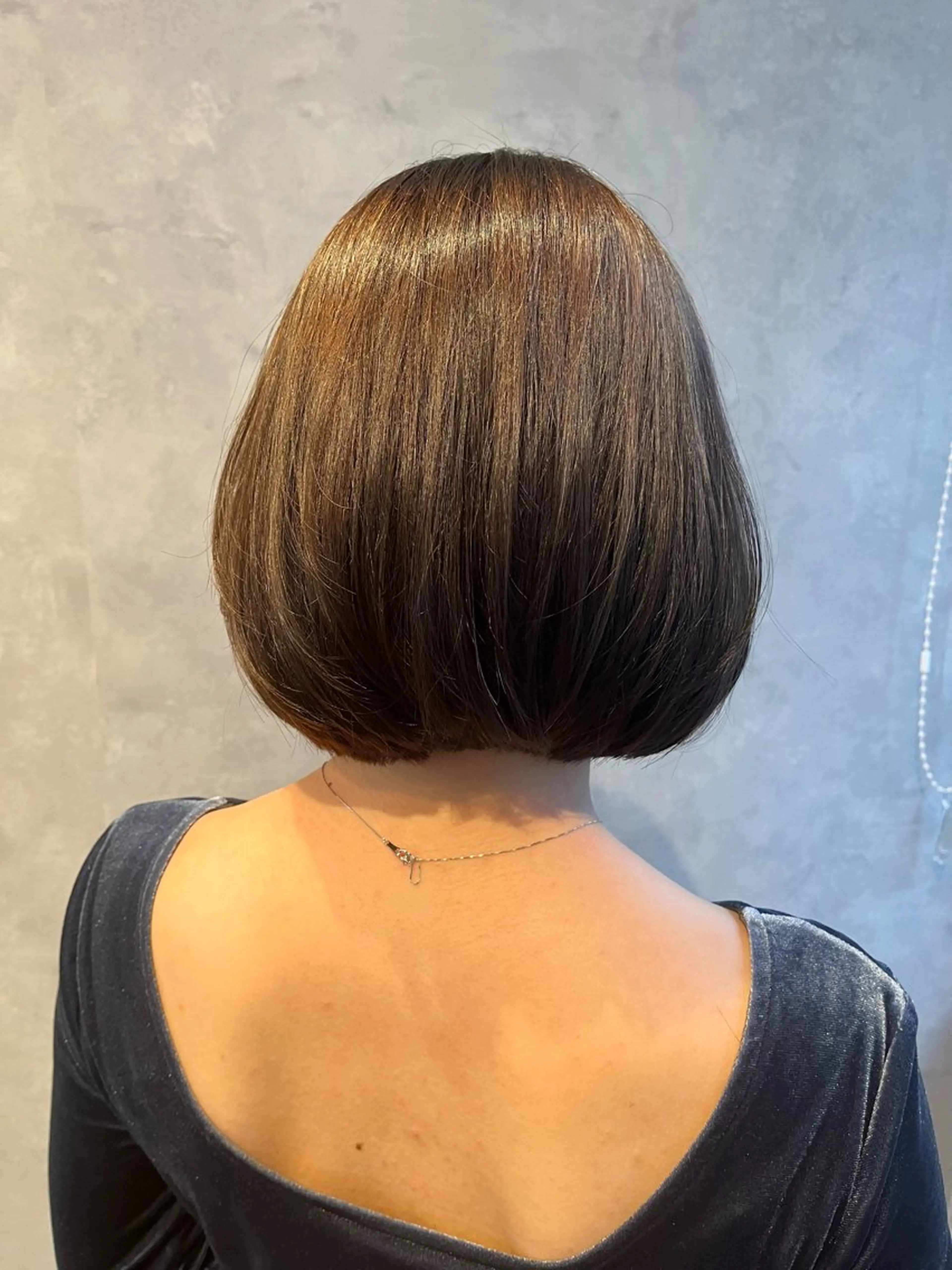 ショート カラー ブラウンカラー モカブラウン ボブ 韓国風ヘア カット 髪質改善縮毛矯正/暖 色カラー/ウエダカナのヘアスタイル