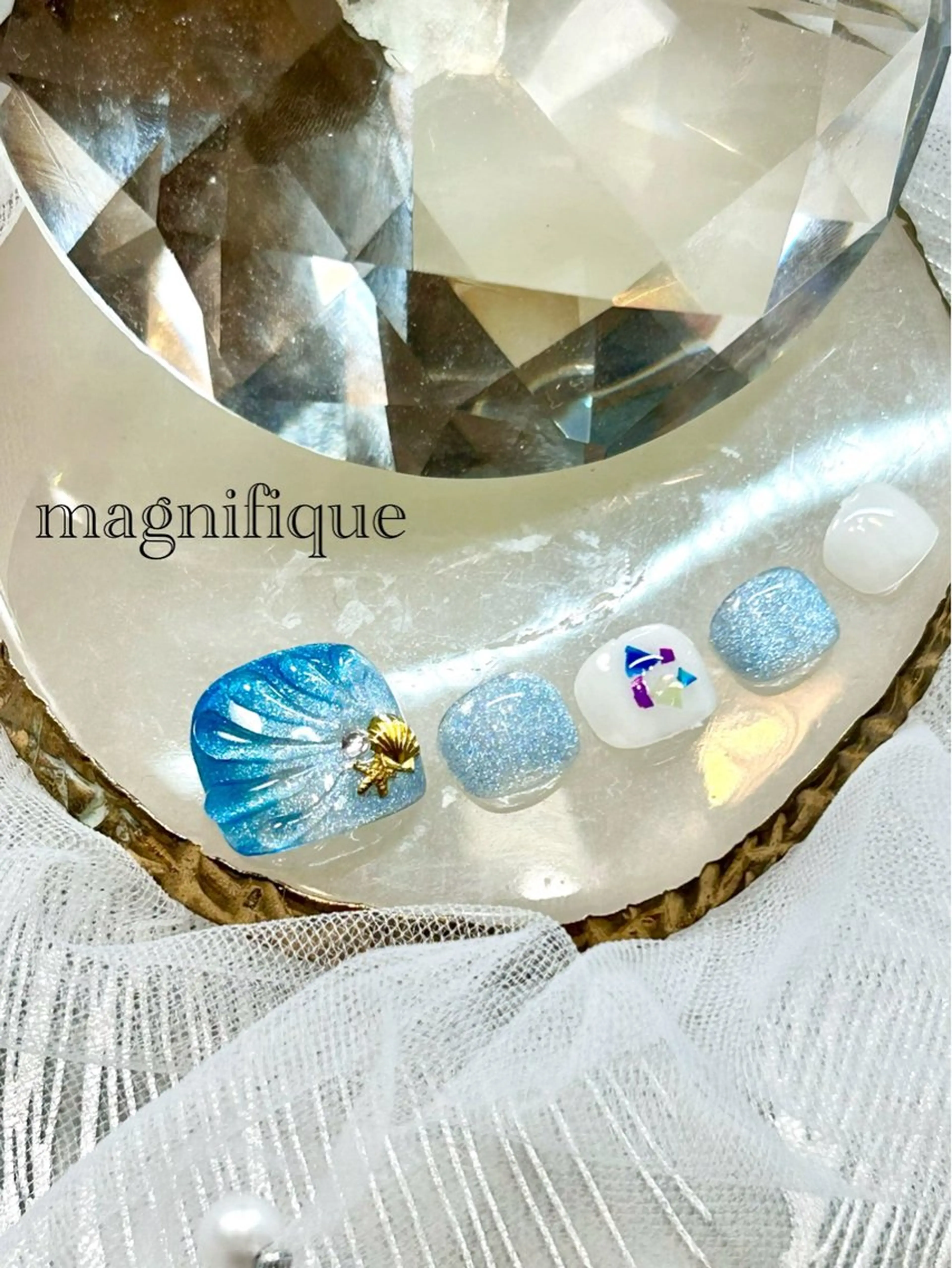 ネイル アートネイル ブルー フットネイル ロングネイル マグネットネイル フットネイル プライベートサロン マニフィークのネイルデザイン