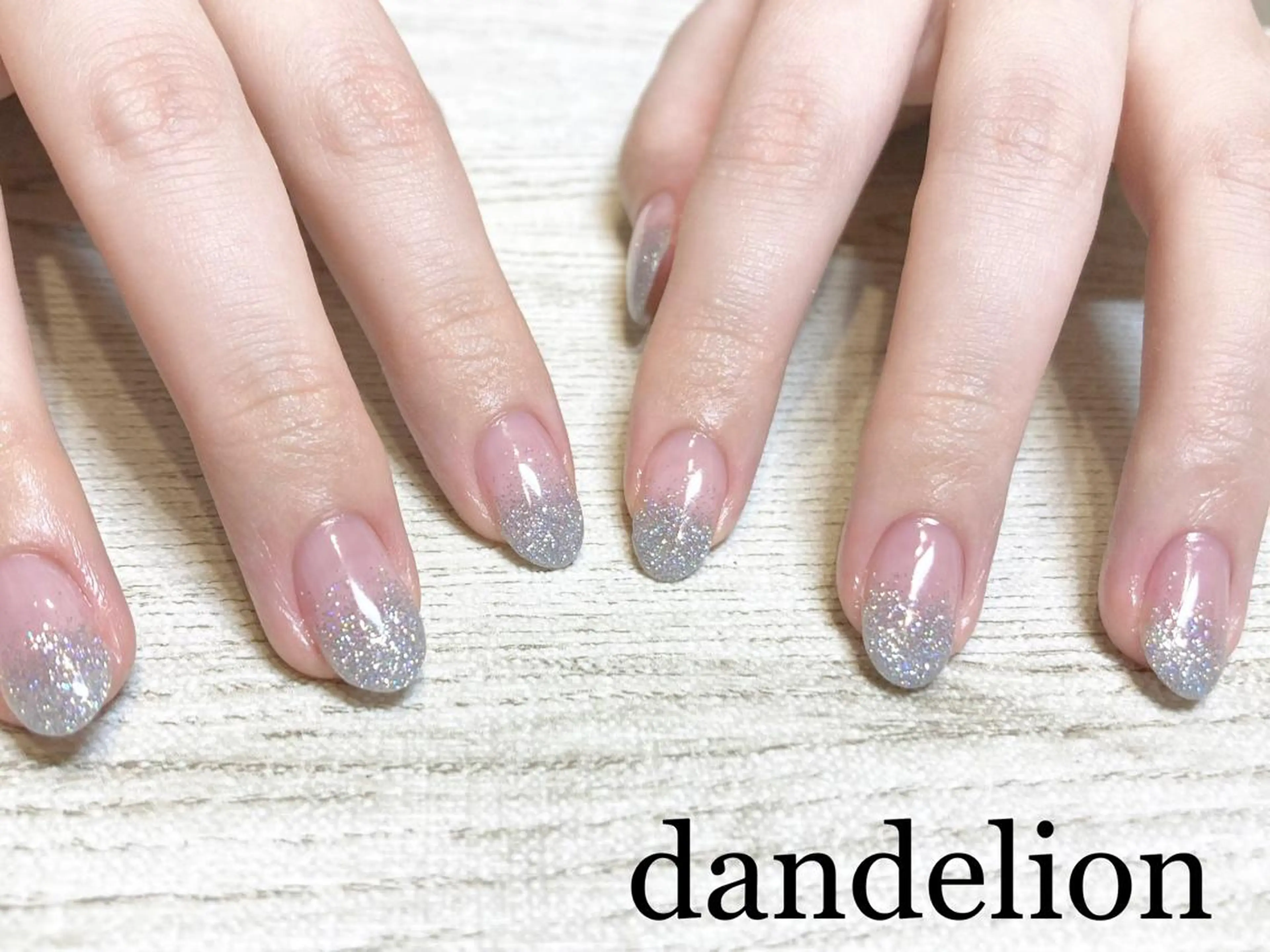 ネイル ハンドネイル ハンドケア dandelion ダンデライオンのネイルデザイン