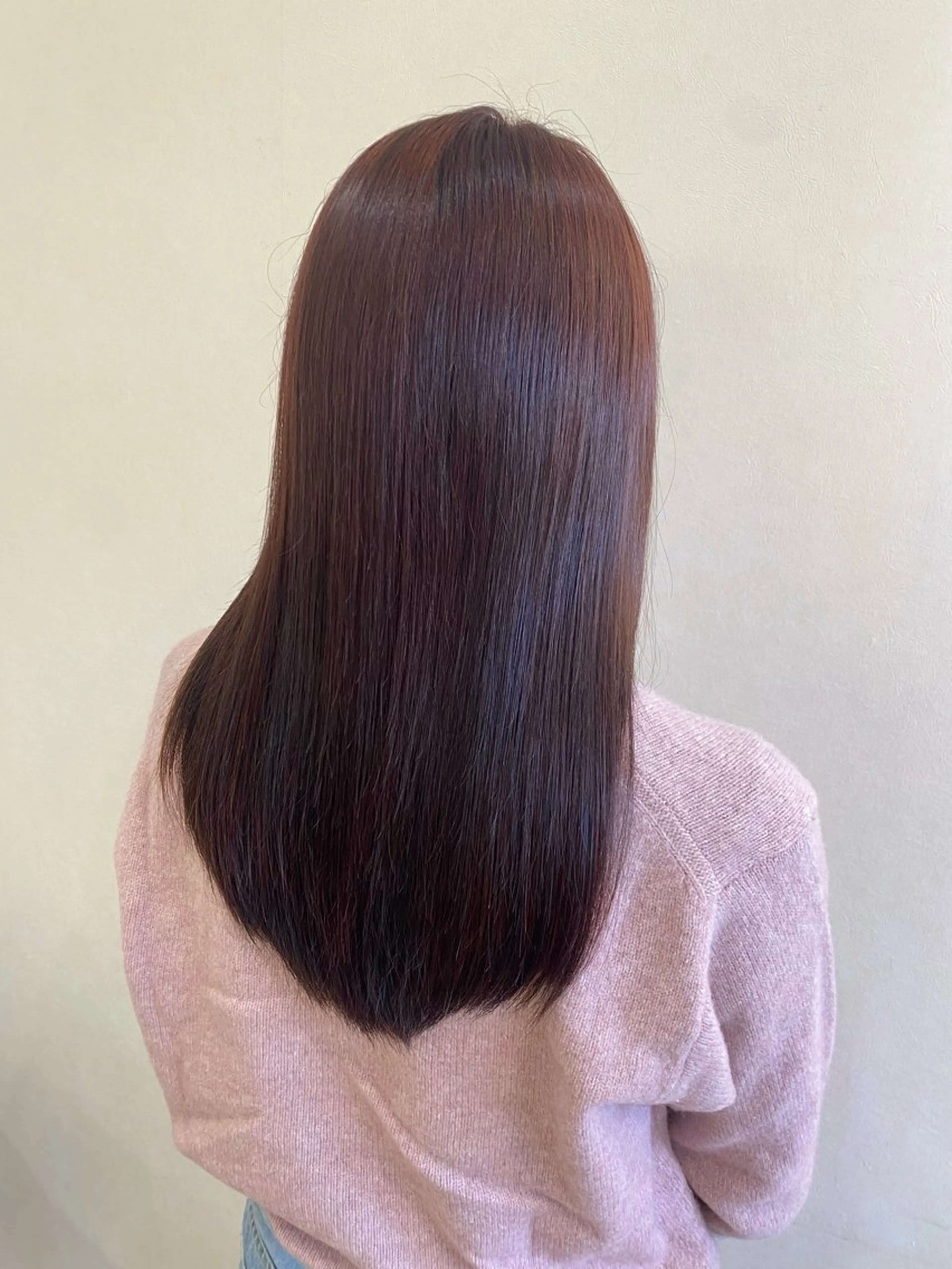 カラー ブリーチ ブリーチなしカラー ピンクカラー カット ヘアカラー トリートメント Lond  Emi 艶髪モテヘアのヘアスタイル