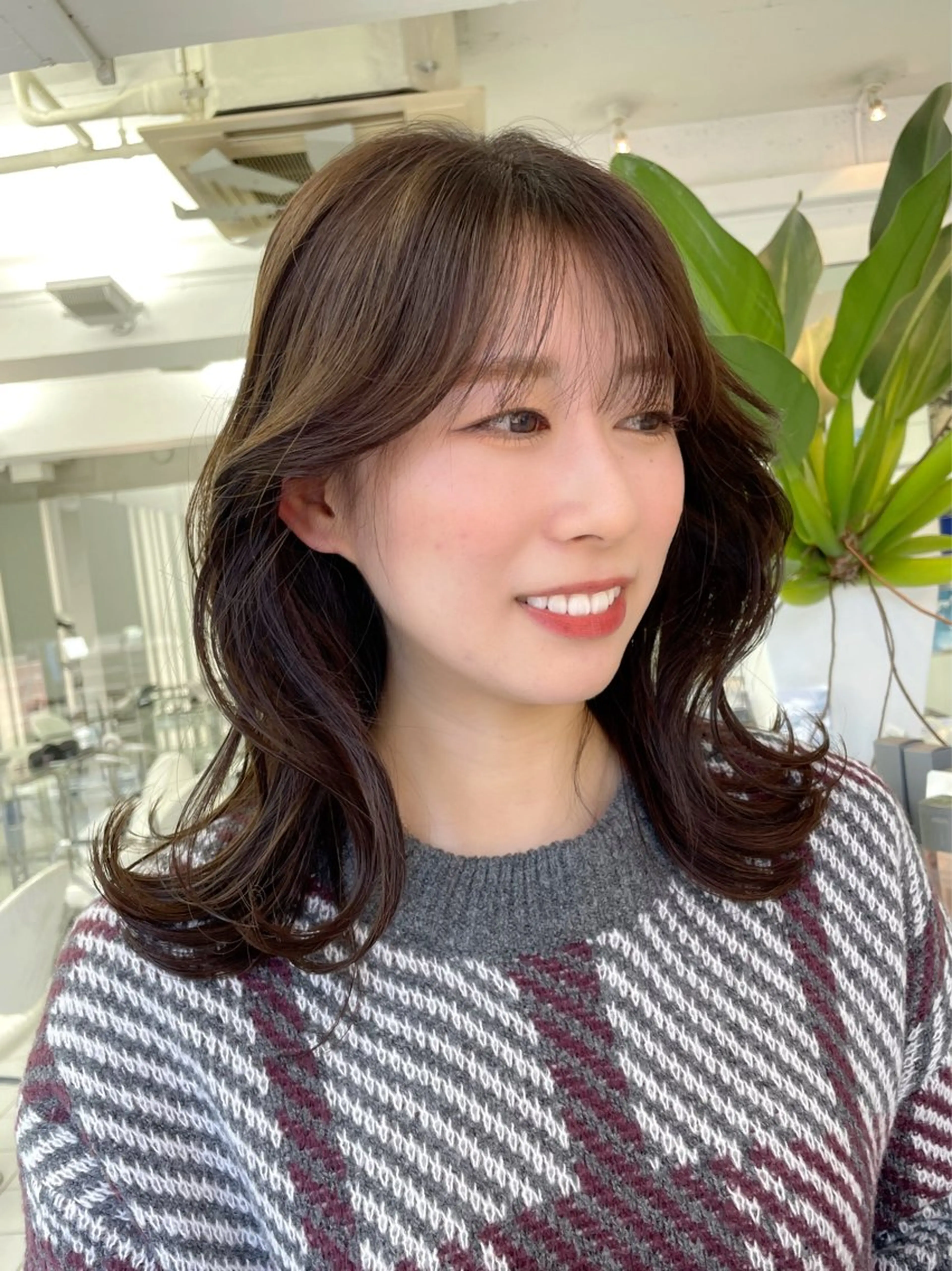 セミロング カラー ヘアアレンジ 韓国風ヘア HEADS ex市川 ママ美容師ARISAのヘアスタイル