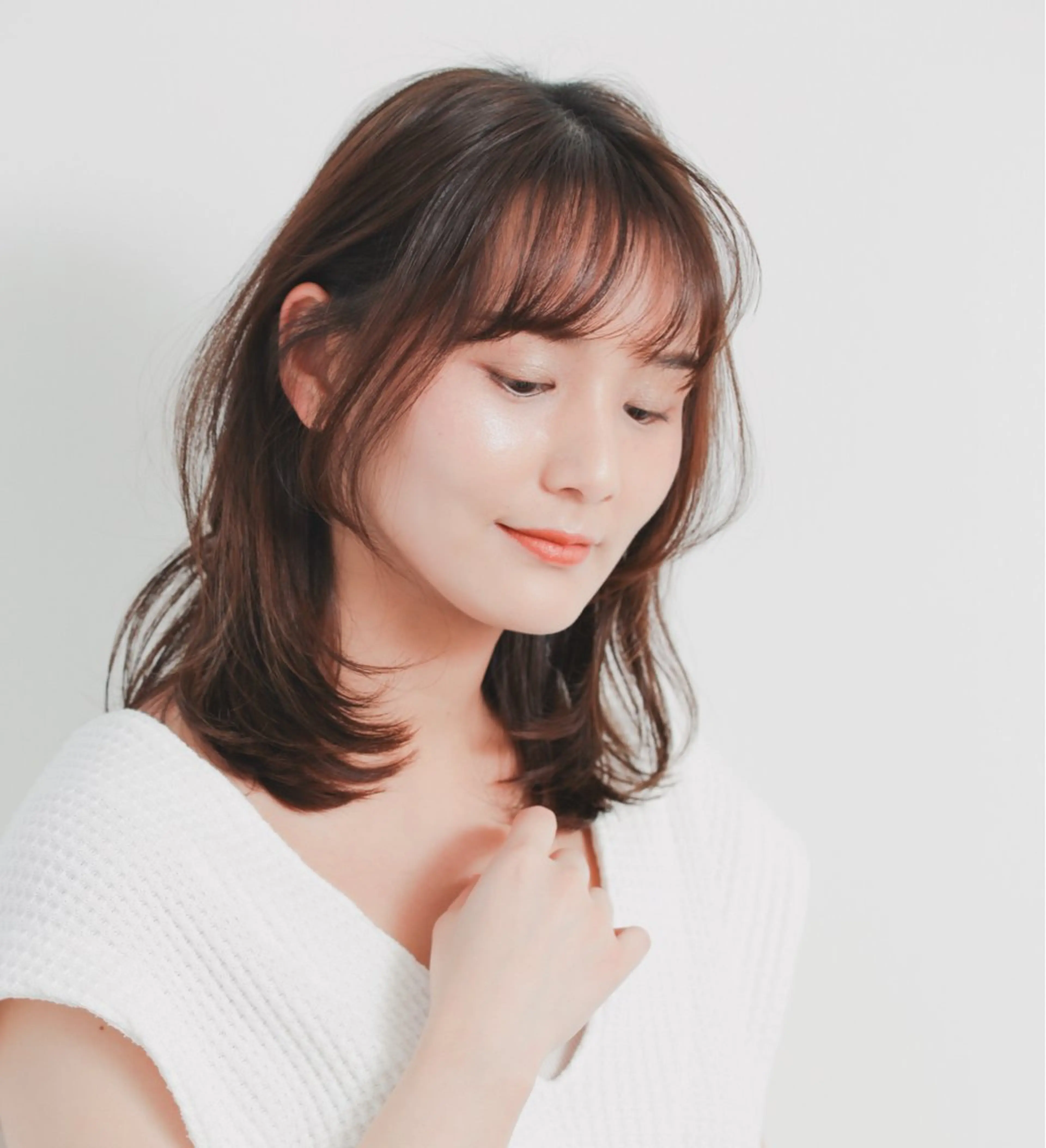 セミロング カラー アクアカラー ブリーチ デザインカラー イルミナカラー 髪質改善 カット ヘアカラー 髪質改善/イルミナ/ 城崎のヘアスタイル