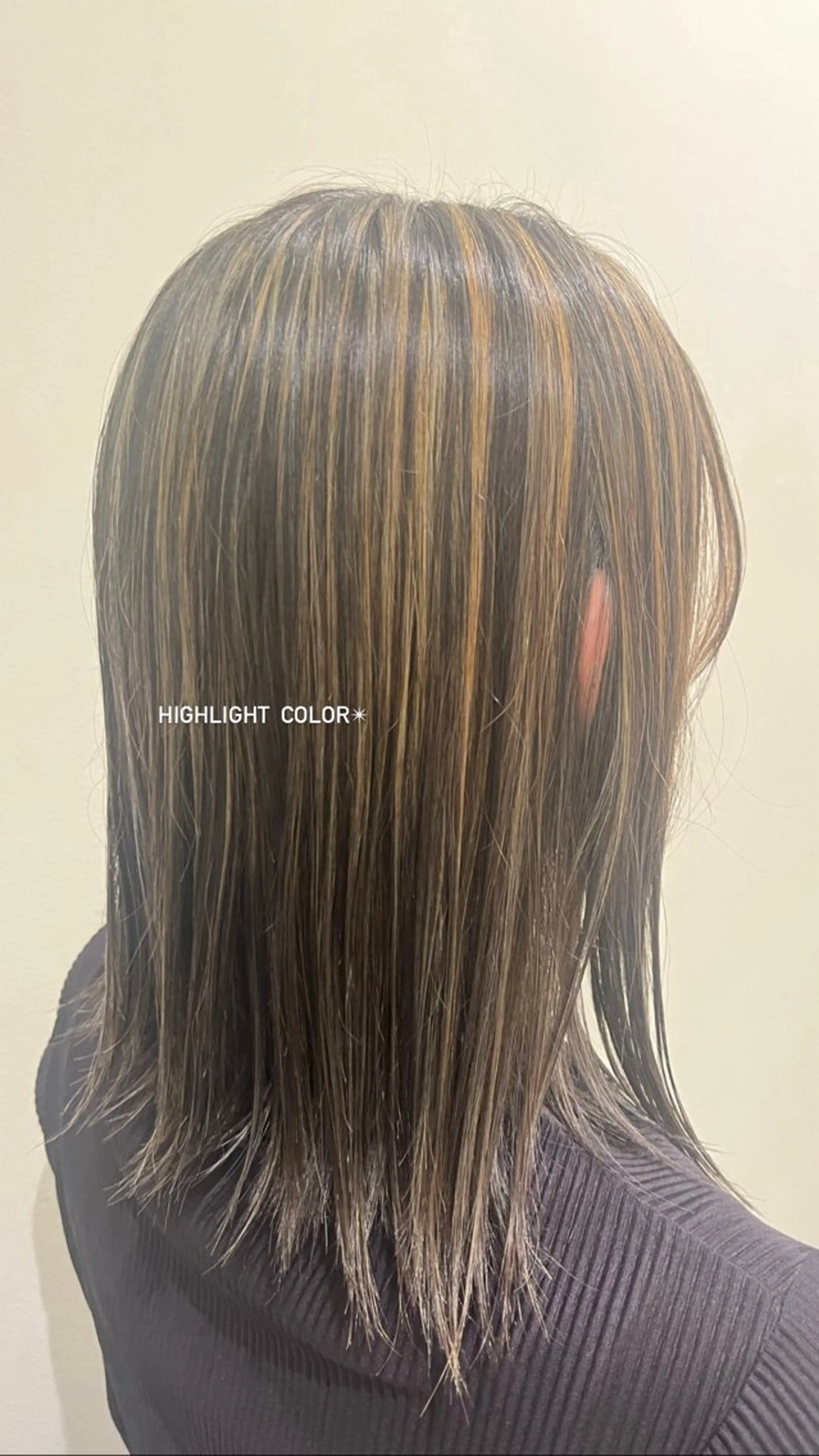 ミディアム カラー FILMS所属・-みつま はるな-のヘアスタイル