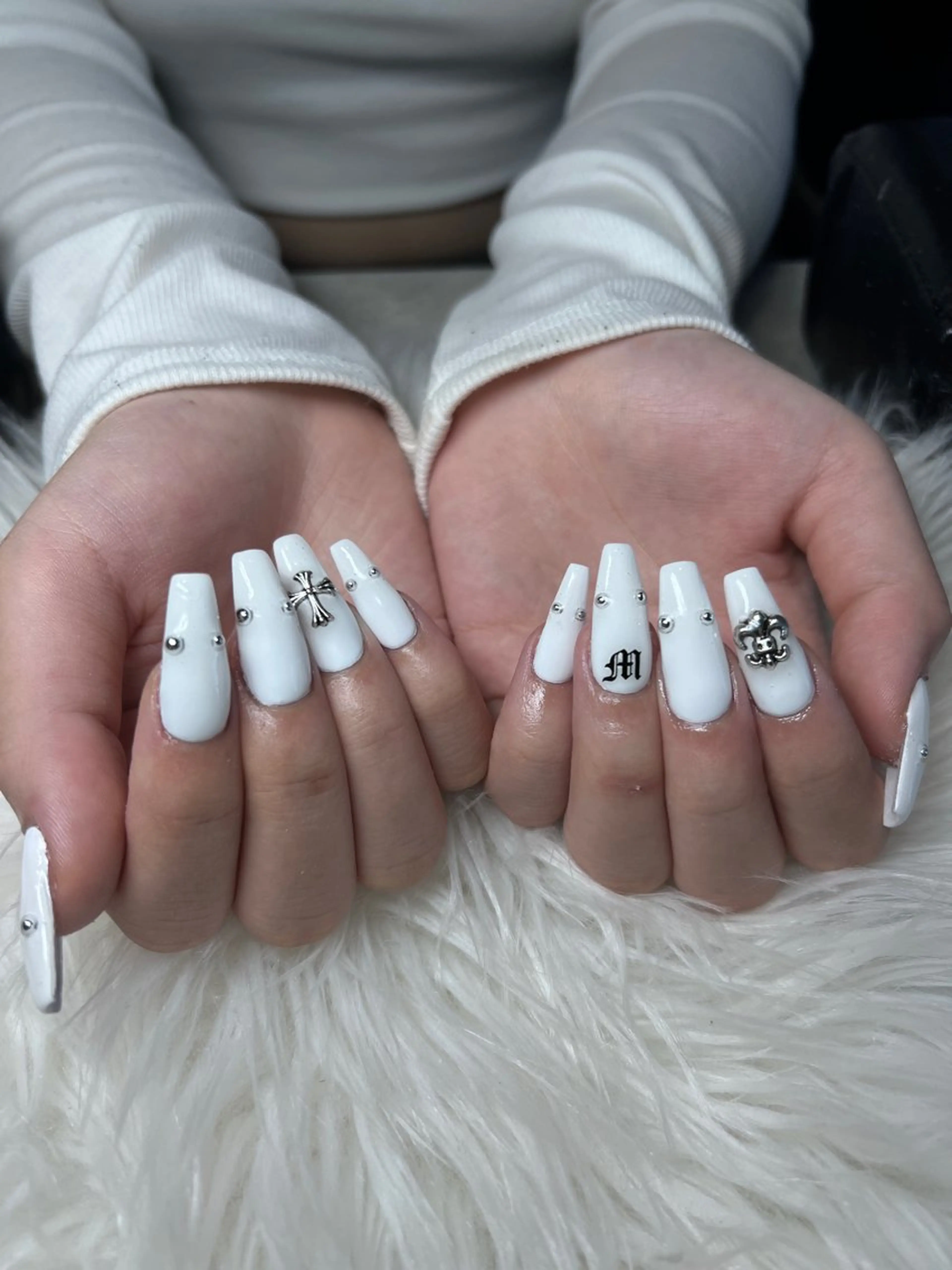 ネイル Miimo💅🏻 ほのか‪ ·͜·♡‬のネイルデザイン