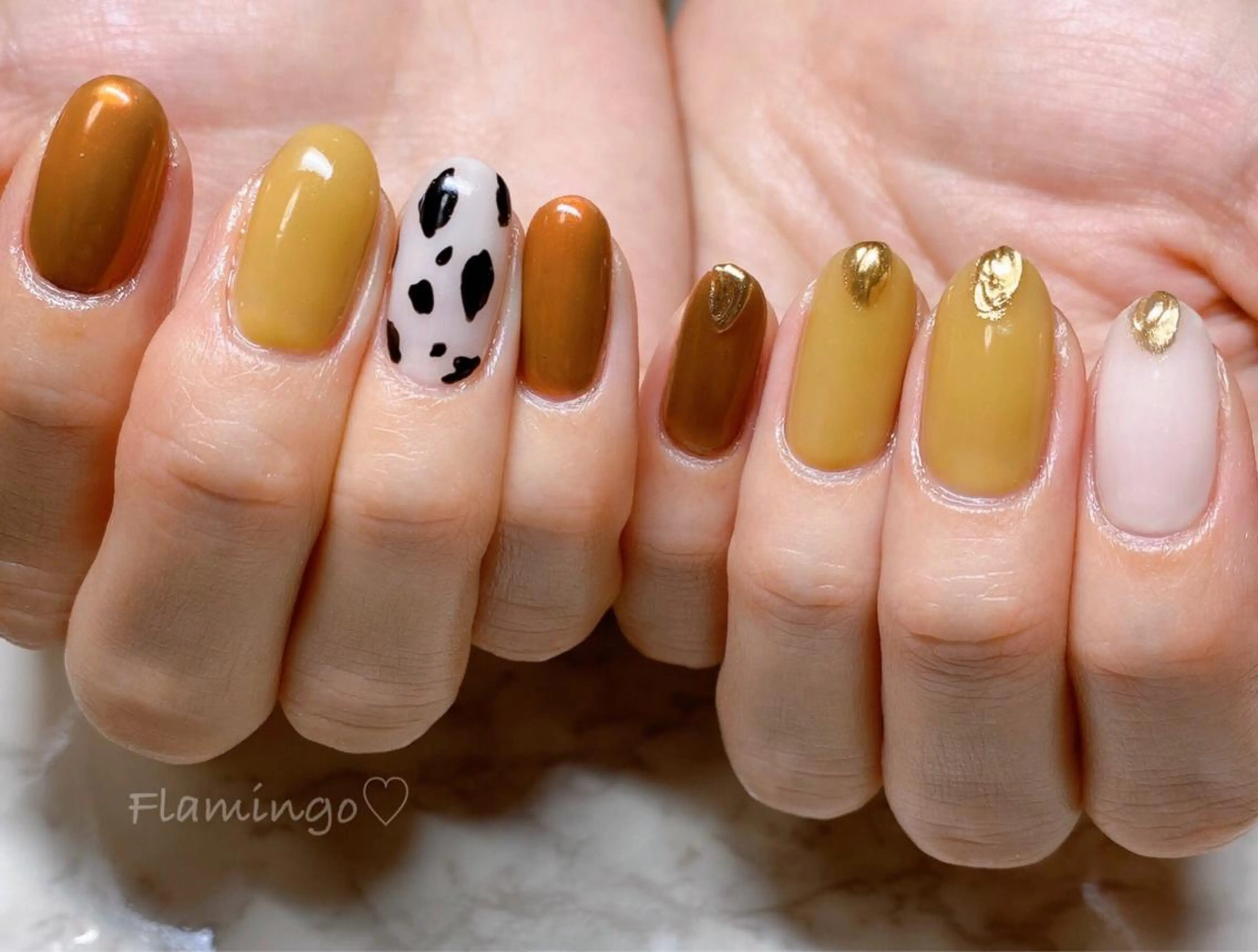 ネイル アニマル柄 ジェルネイル グラデーション ミラーネイル ワンカラーネイル フィルイン／自爪育成 ／爪に優しい施術のネイルデザイン