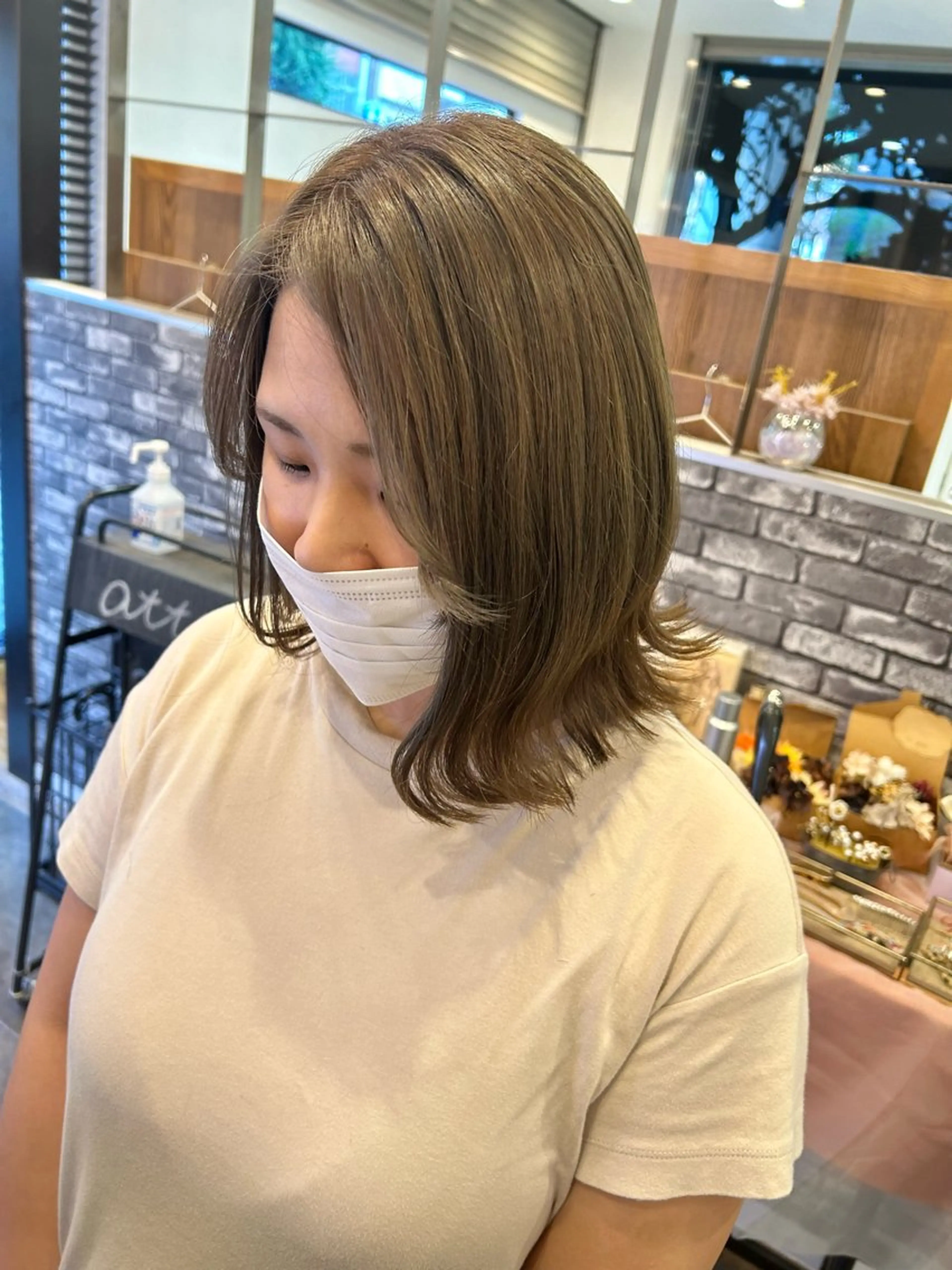 カラー オリーブカラー カット ヘアカラー mai /attraのヘアスタイル