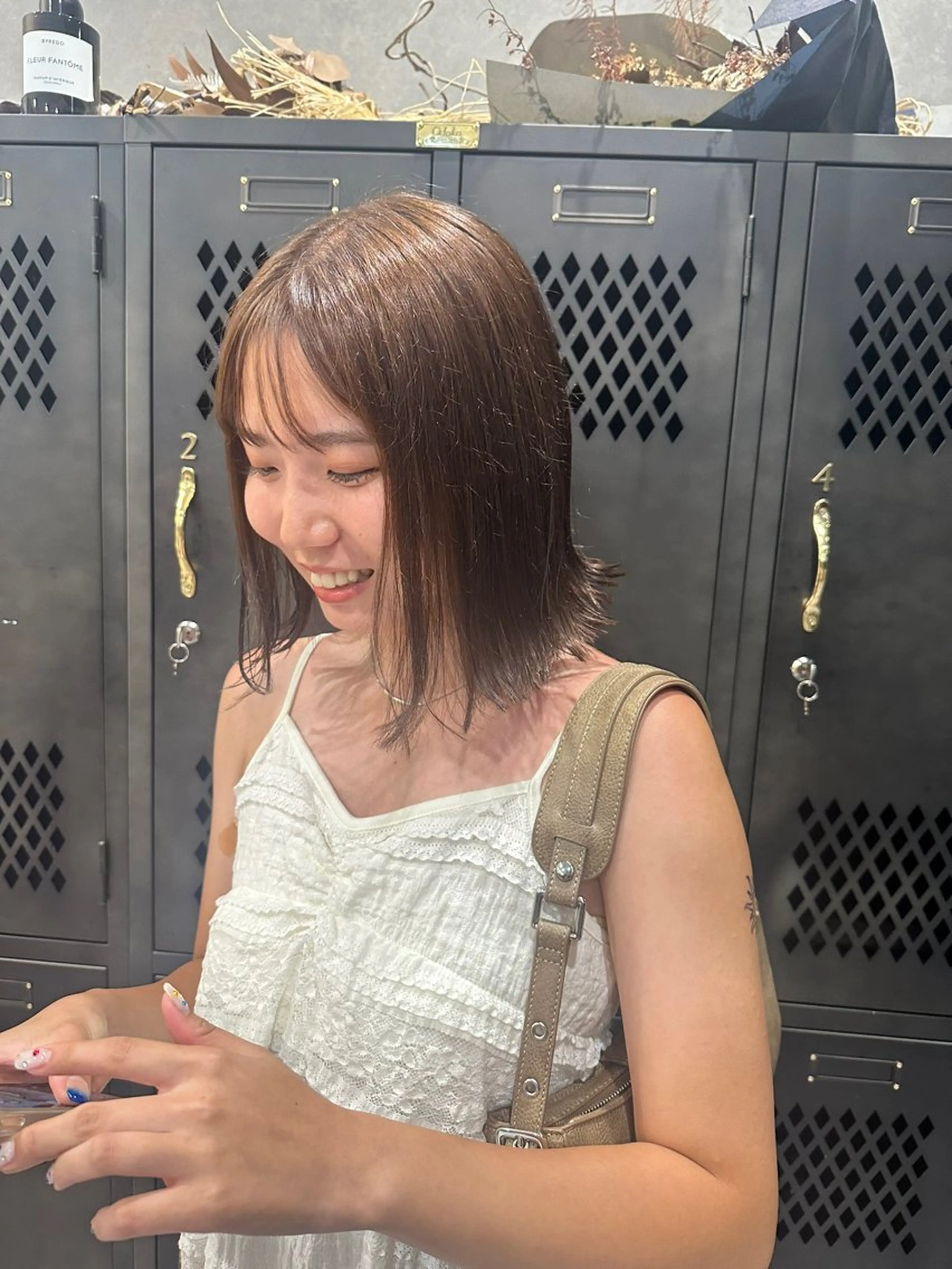 ショート カラー ブリーチ ブリーチなしカラー juna🌺/海外 ヘア/ハイトーンのヘアスタイル