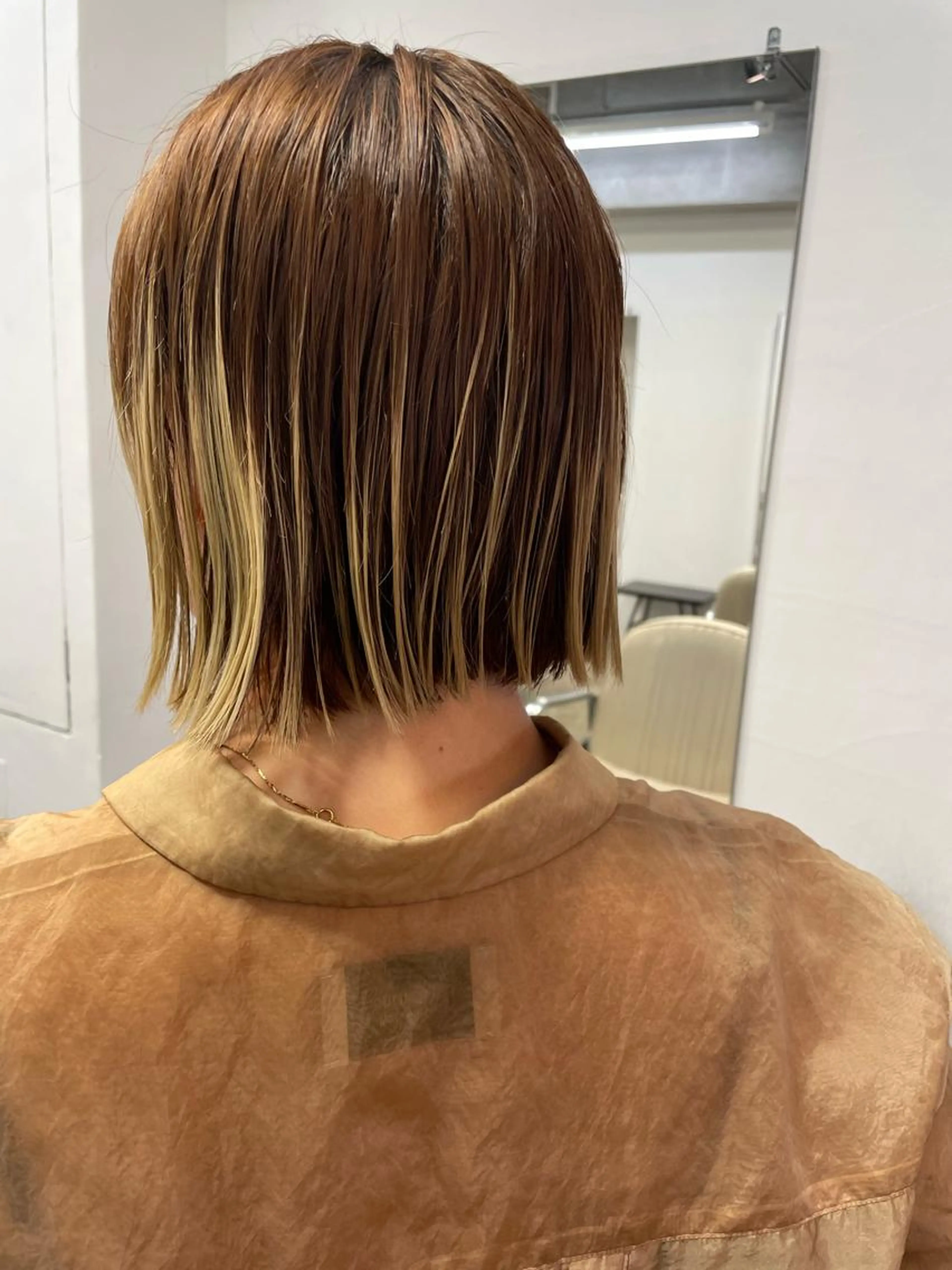 リタッチ（根本）カラーの写真