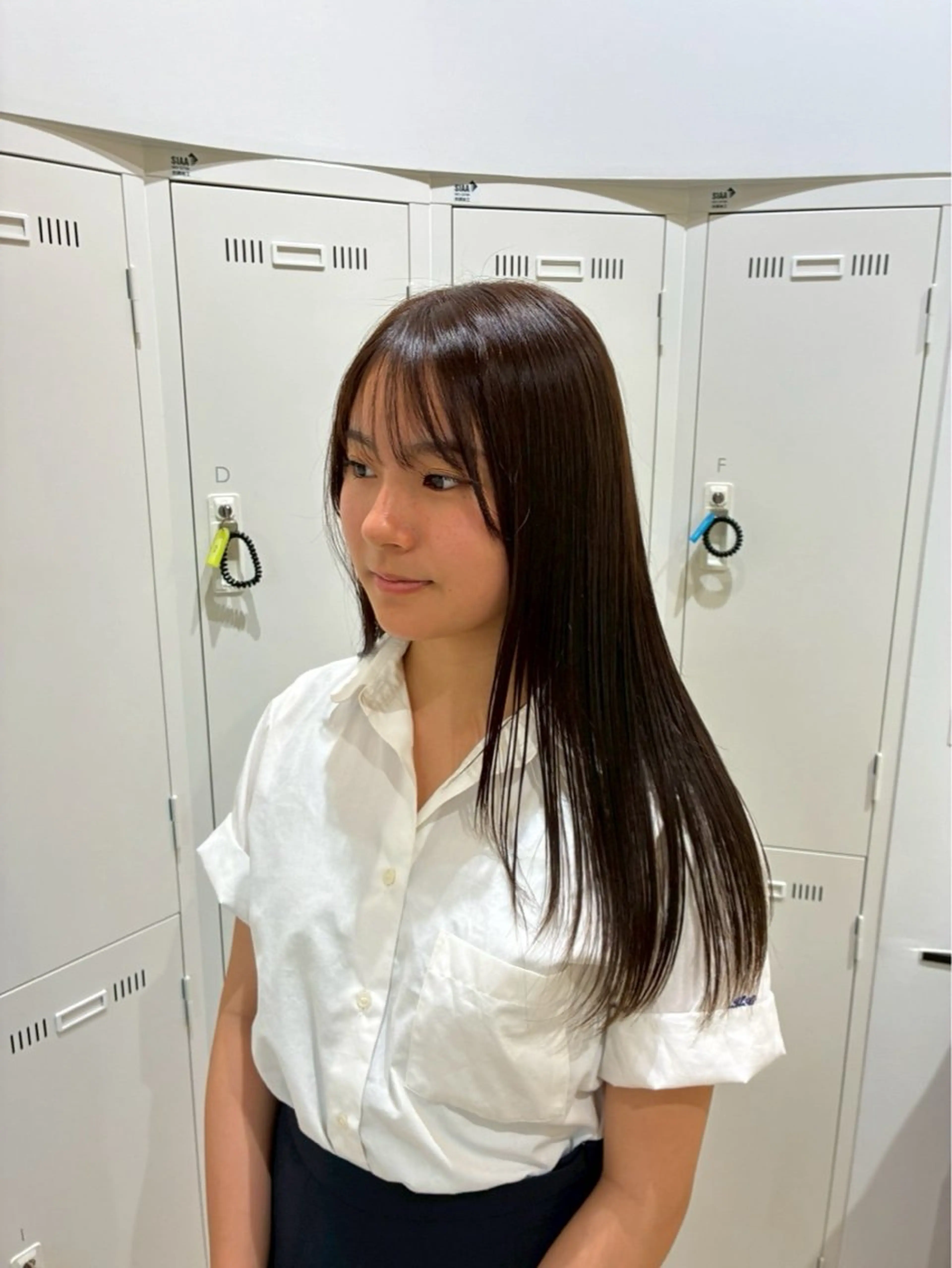 ロング カラー 艶髪/ハイトーン ️🫧rino🫧のヘアスタイル