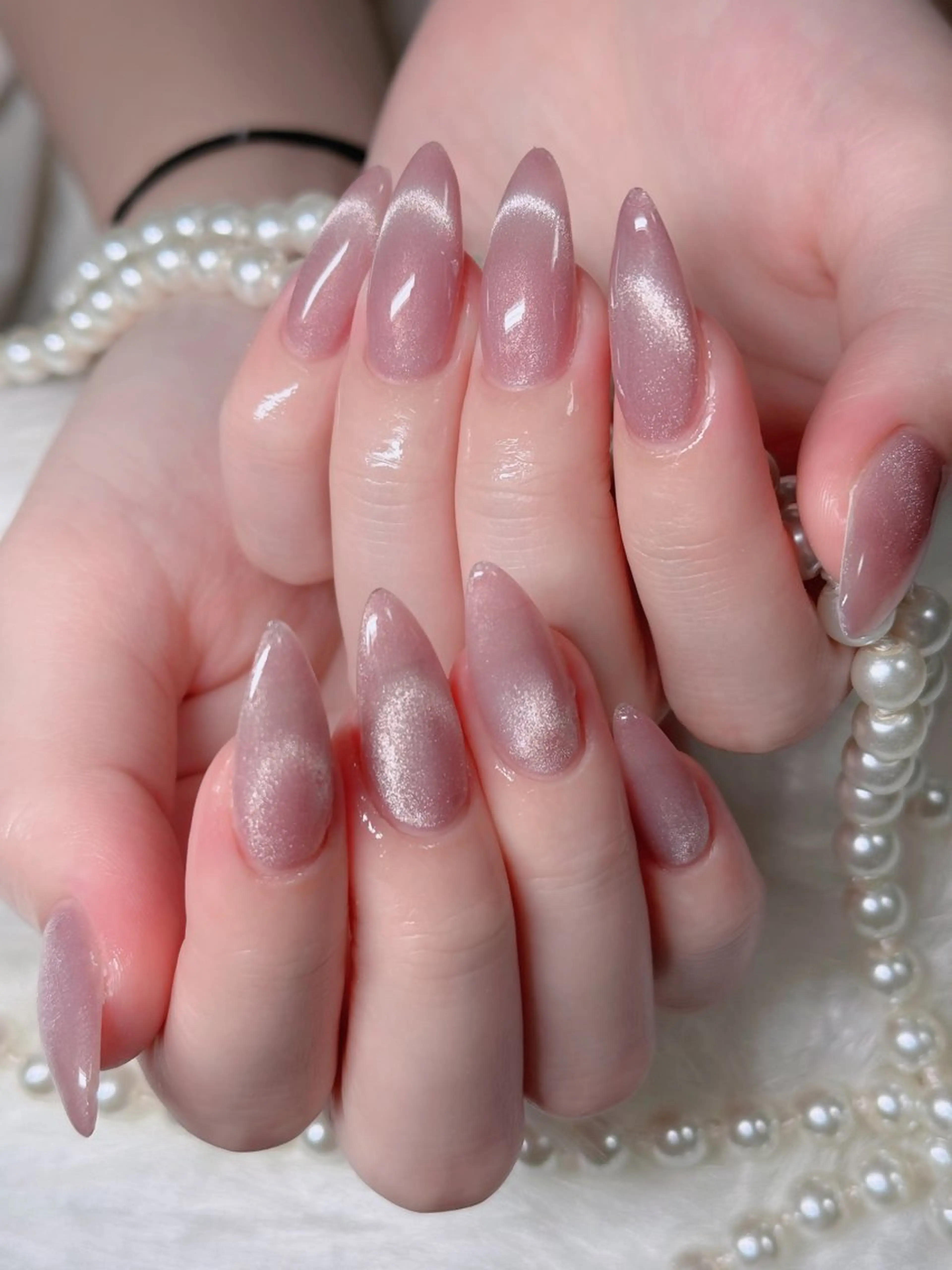 ネイル オーロラネイル フレンチネイル ジェルネイル ハロウィン キラキラネイル ハンドネイル H.baby Nail Salonのネイルデザイン