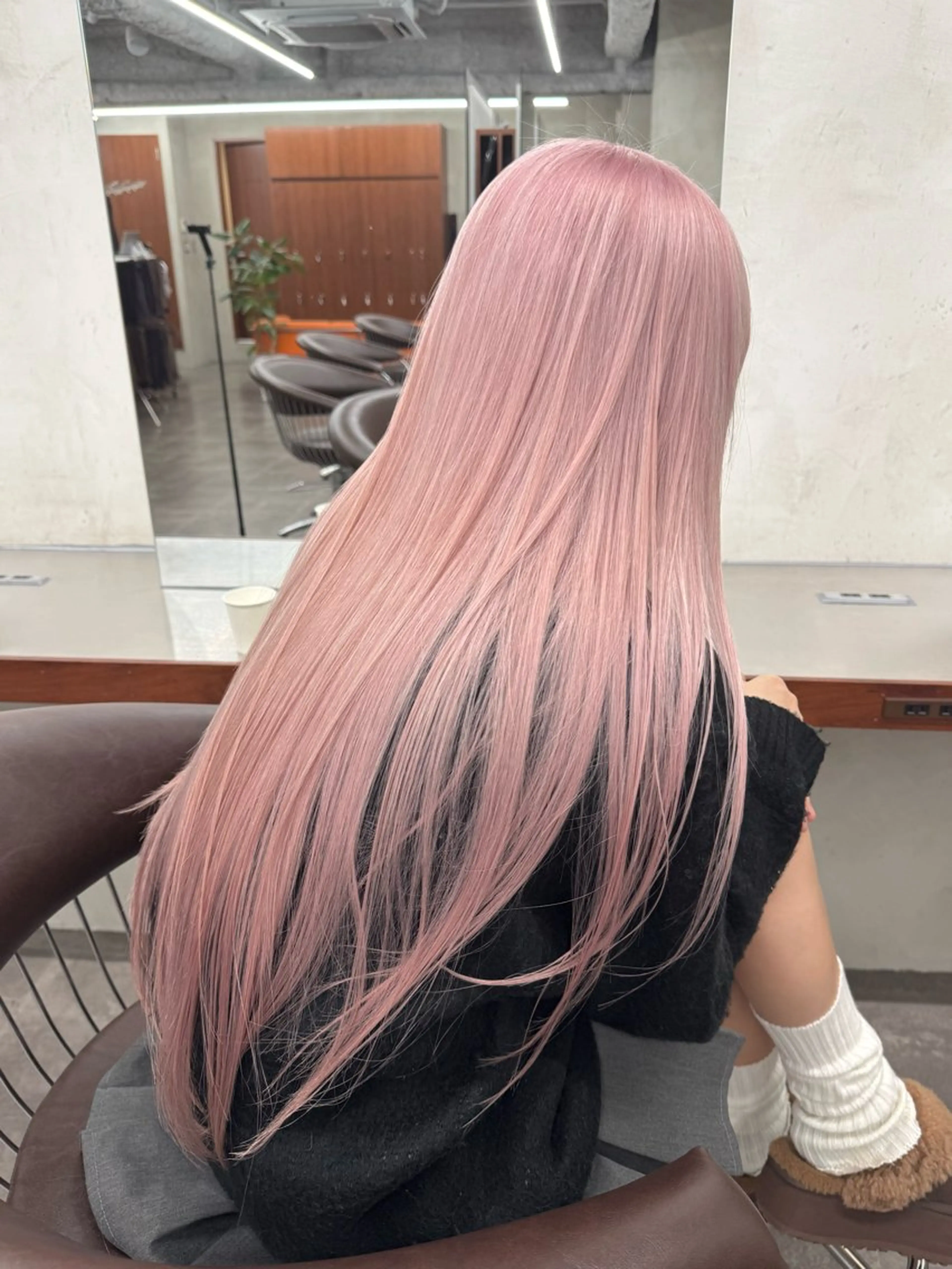 ロング カラー アッシュ ベージュカラー ブリーチ ケアブリーチ ダブルカラー カット ヘアカラー トリートメント ブリーチ　ハイトーン 特化🌈フジタハルキのヘアスタイル