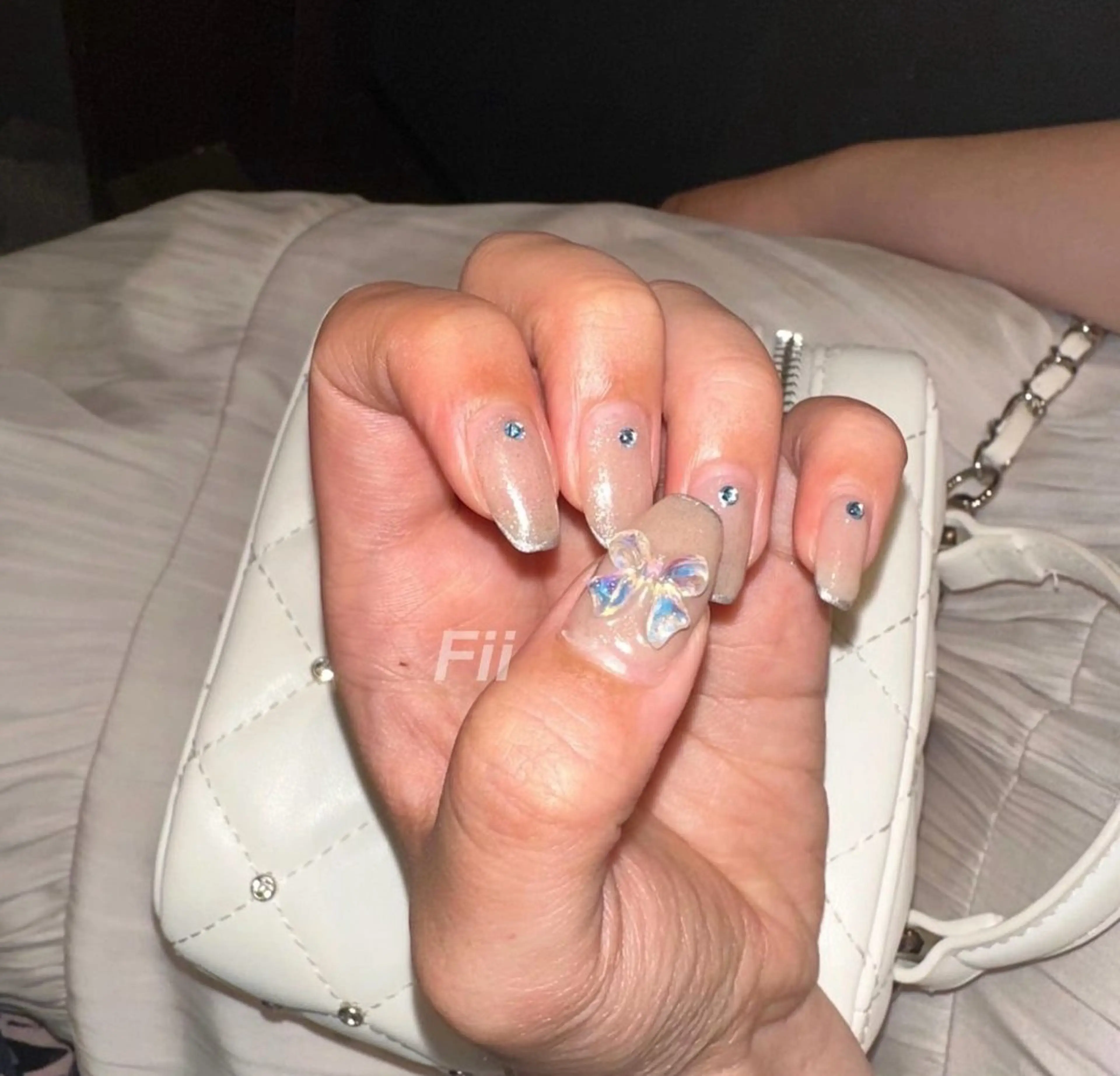 ネイル リボン 【大阪本町 / ネイ ル】NAMI 🐻のネイルデザイン