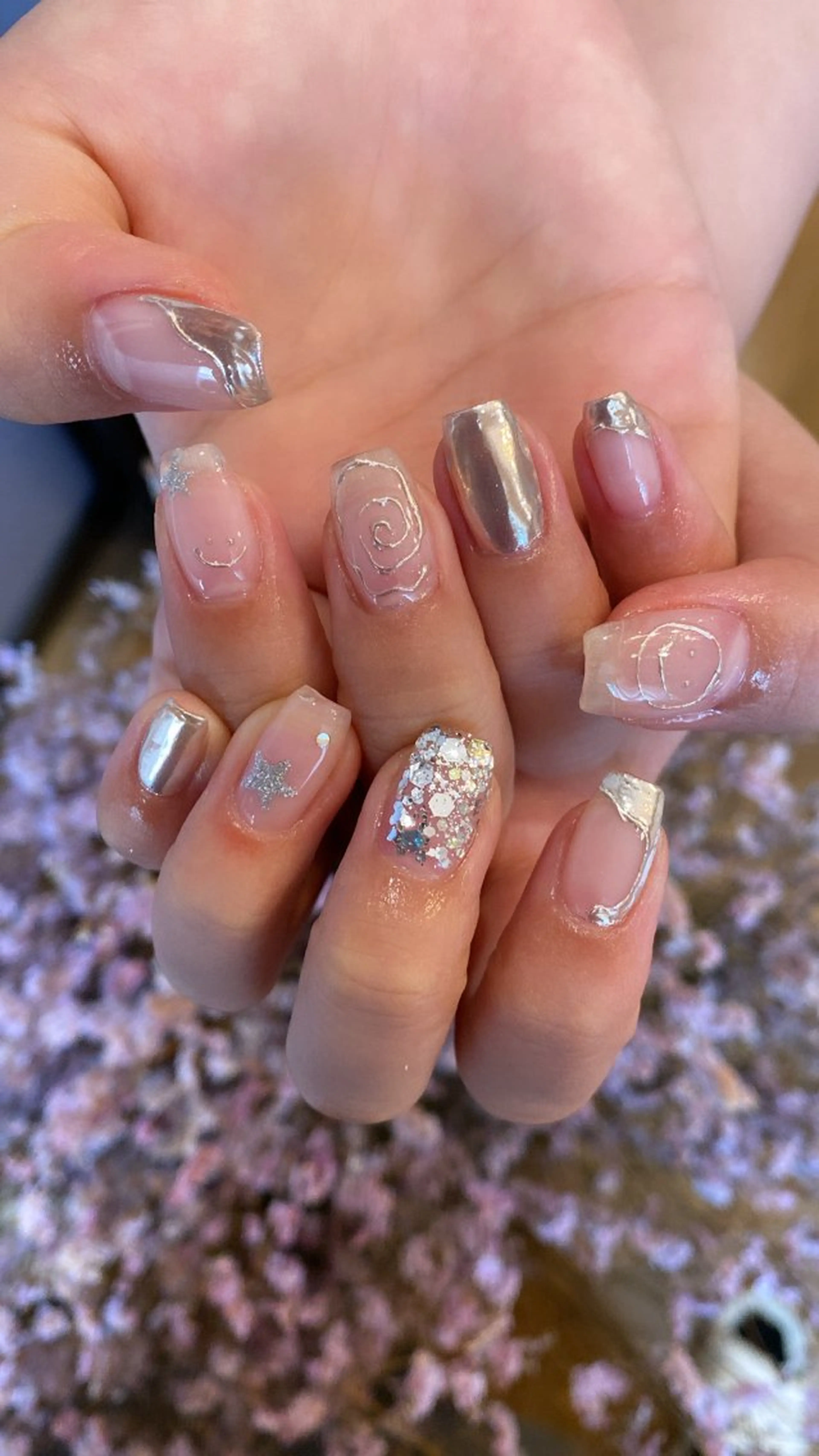 ネイル crystal ⭐︎ colorのネイルデザイン