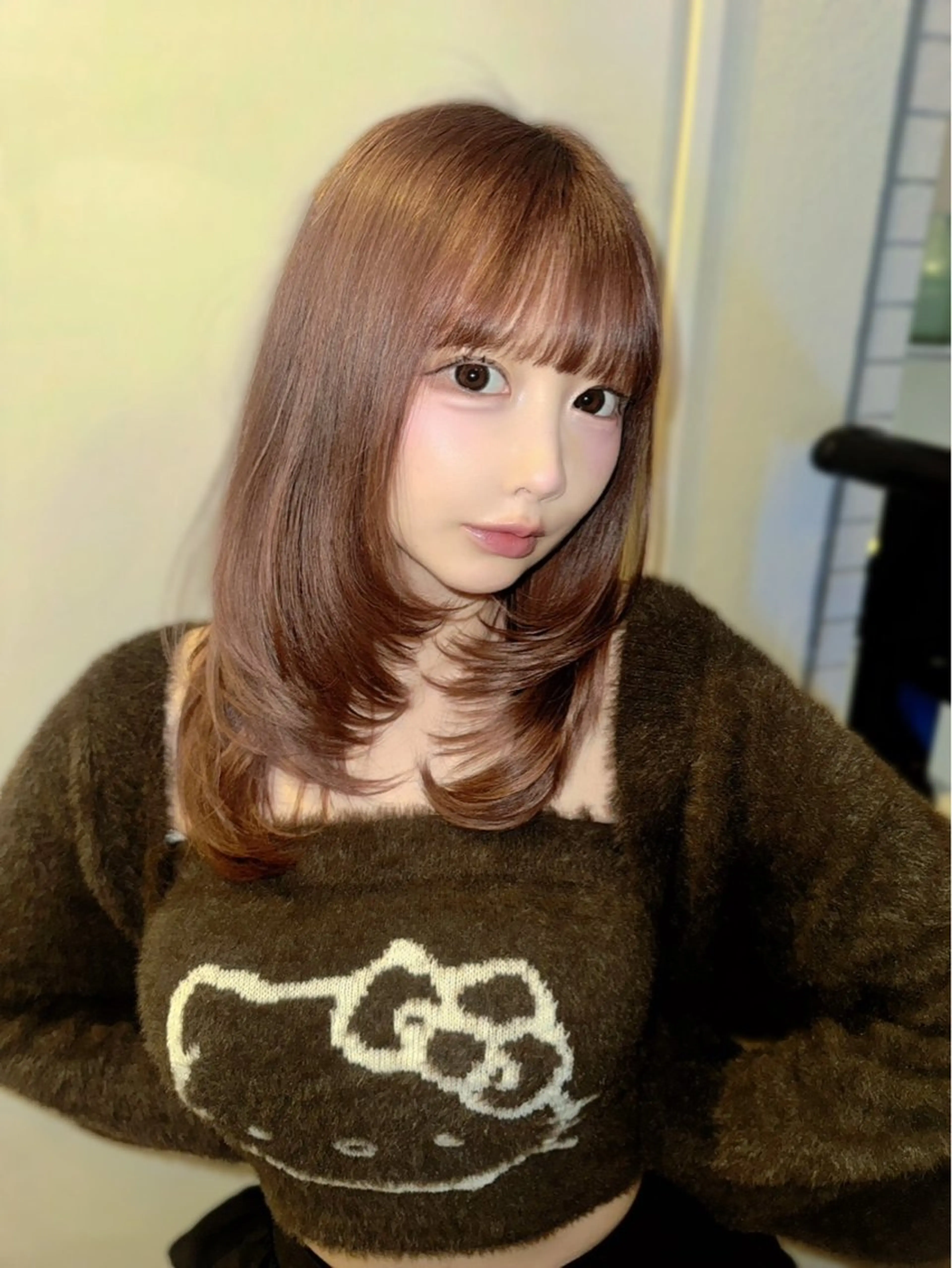 ミディアム カラー シールエクステ ブリーチ ブロンド ケアブリーチ ダブルカラー カット ヘアカラー トリートメント Tiam タクミのヘアスタイル