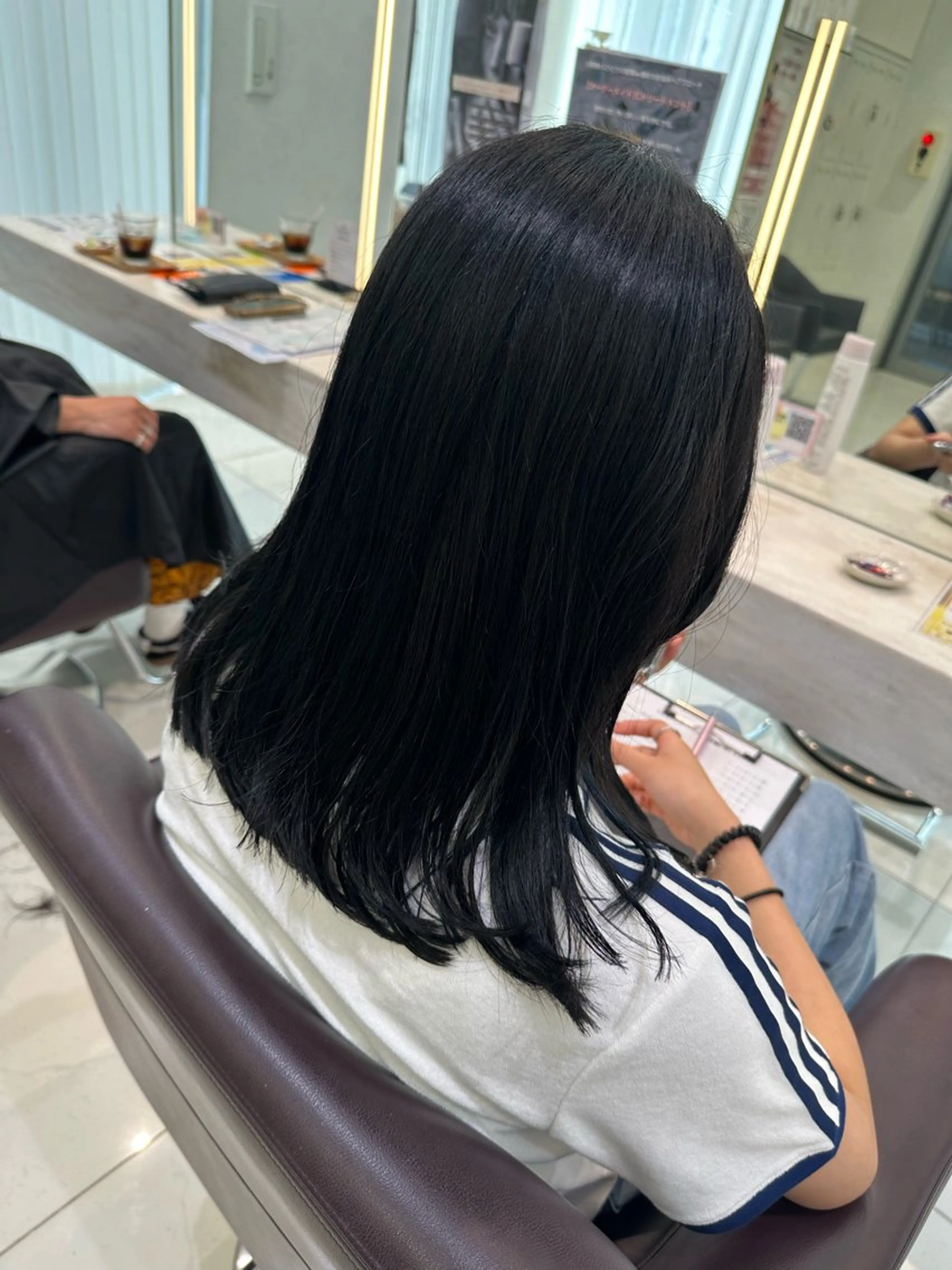 カラー 透明感カラー sirena by artina辻堂店所属・ブリーチカラー /メンズパーマ/陸のヘアスタイル