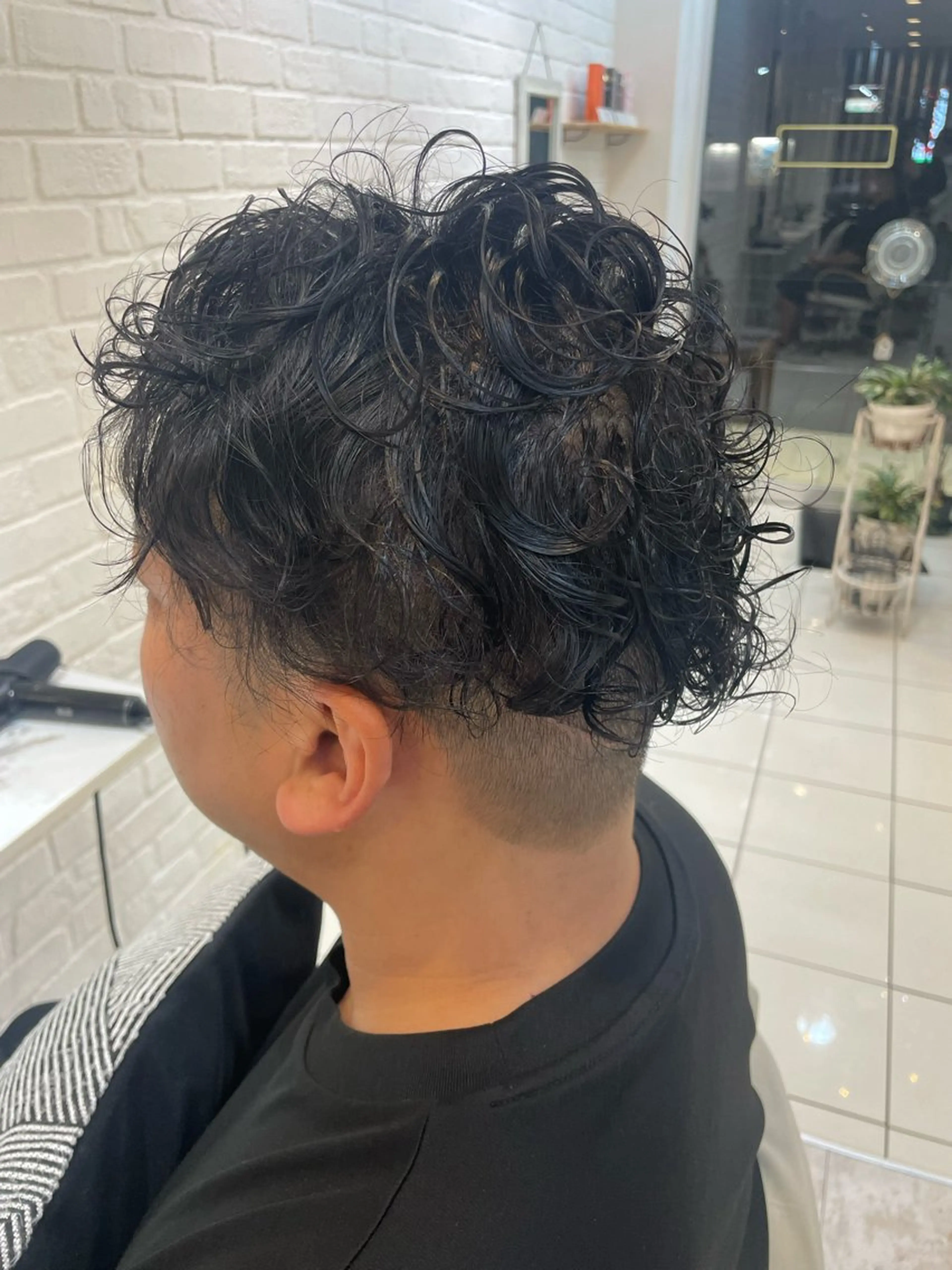 ショート パーマ カラーお任せ下さい ✨️おかだまなみのヘアスタイル