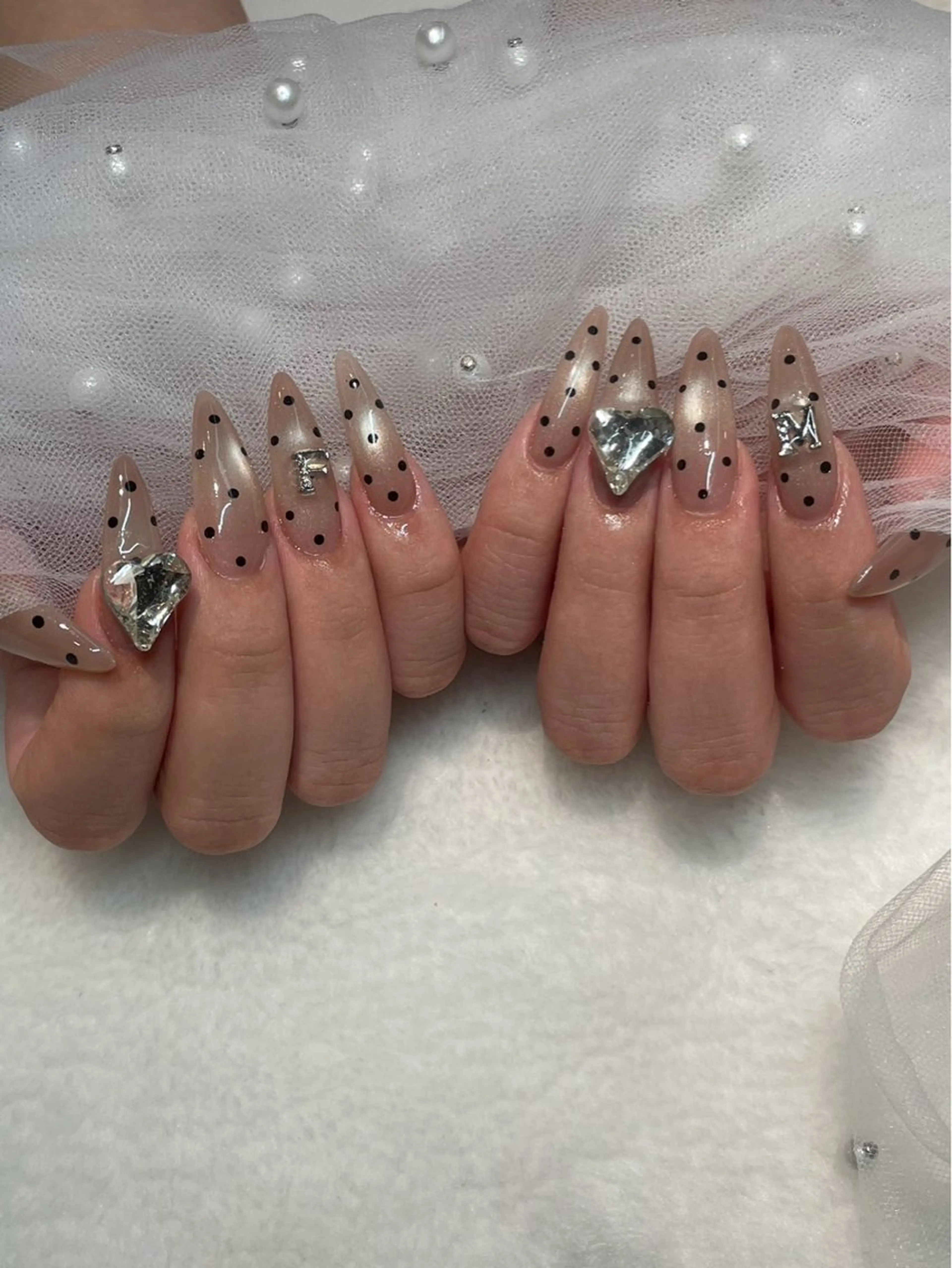 ネイル I-nailロング /ワンホン/キラキラのネイルデザイン