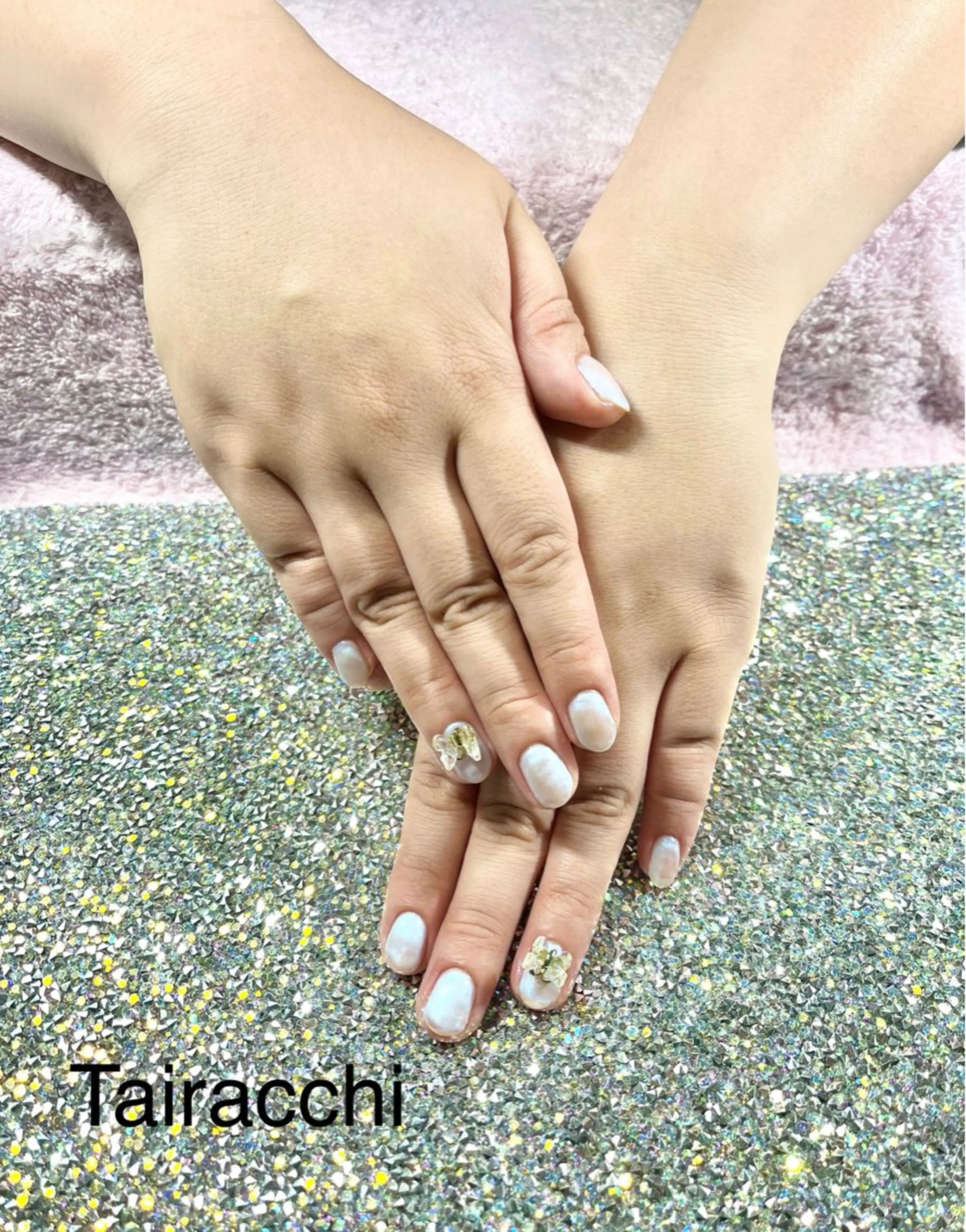 ネイル オーロラネイル ハンドネイル Tairacchi ﾀｲﾗｯﾁのネイルデザイン