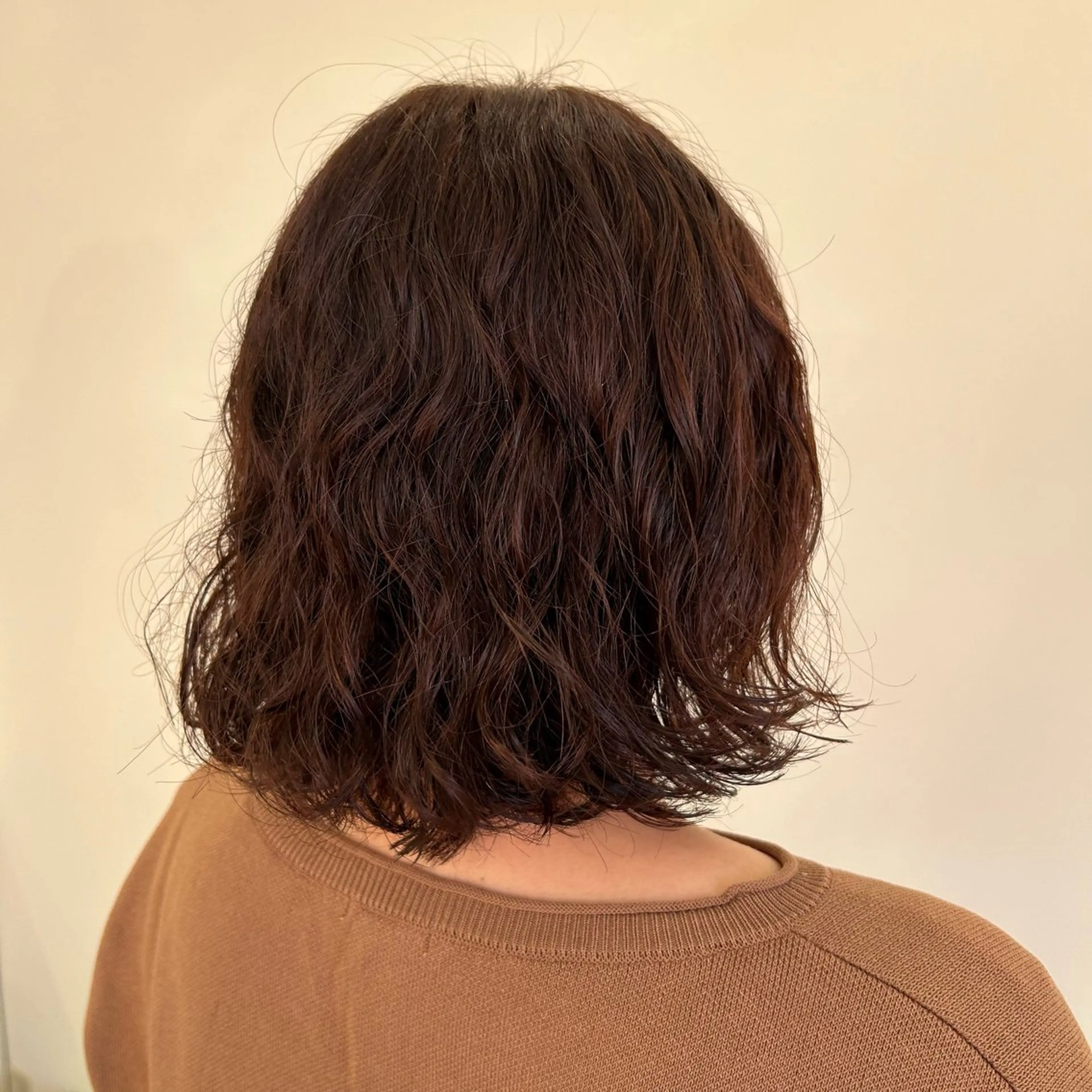 ミディアム パーマ 肥後 有紗のヘアスタイル